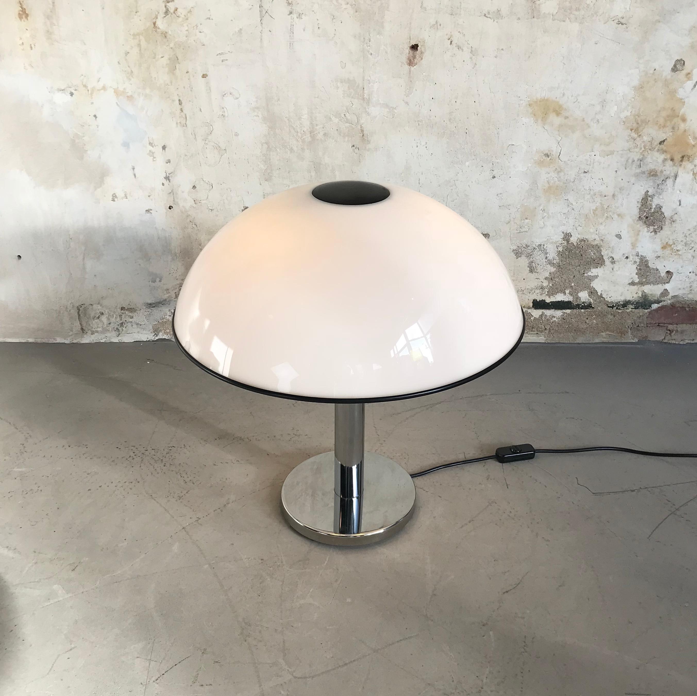 Mid-Century Modern Impressive Large Vintage Table Lamp by RAAK Amsterdam, Netherlands, 1960s For Sale