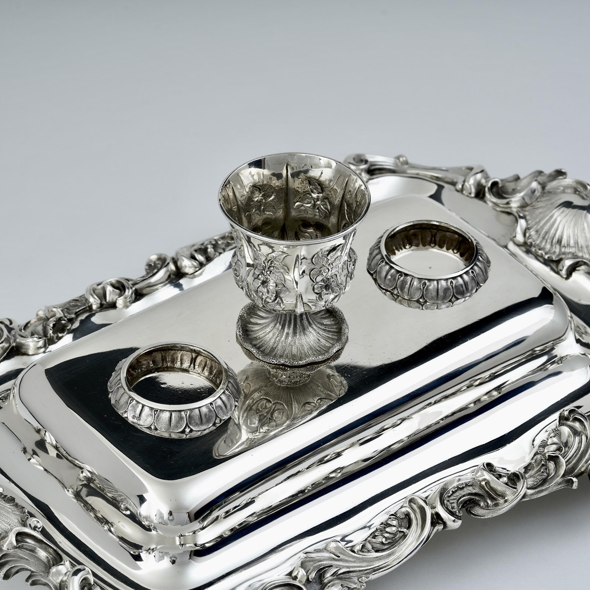 William IV silver inkstand For Sale 8