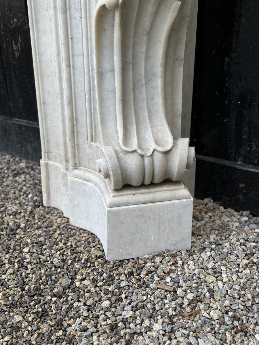 French Impressive Louis XV Style Fireplace In Carrara Marble Circa 1880 For Sale