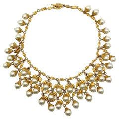 LULU GUINESS LIPS Impressionnant collier à pinces en perles Cascade des années 2000