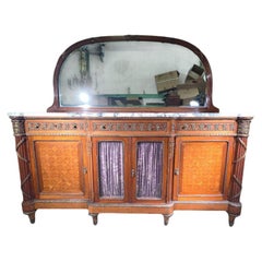 Buffet in Wood