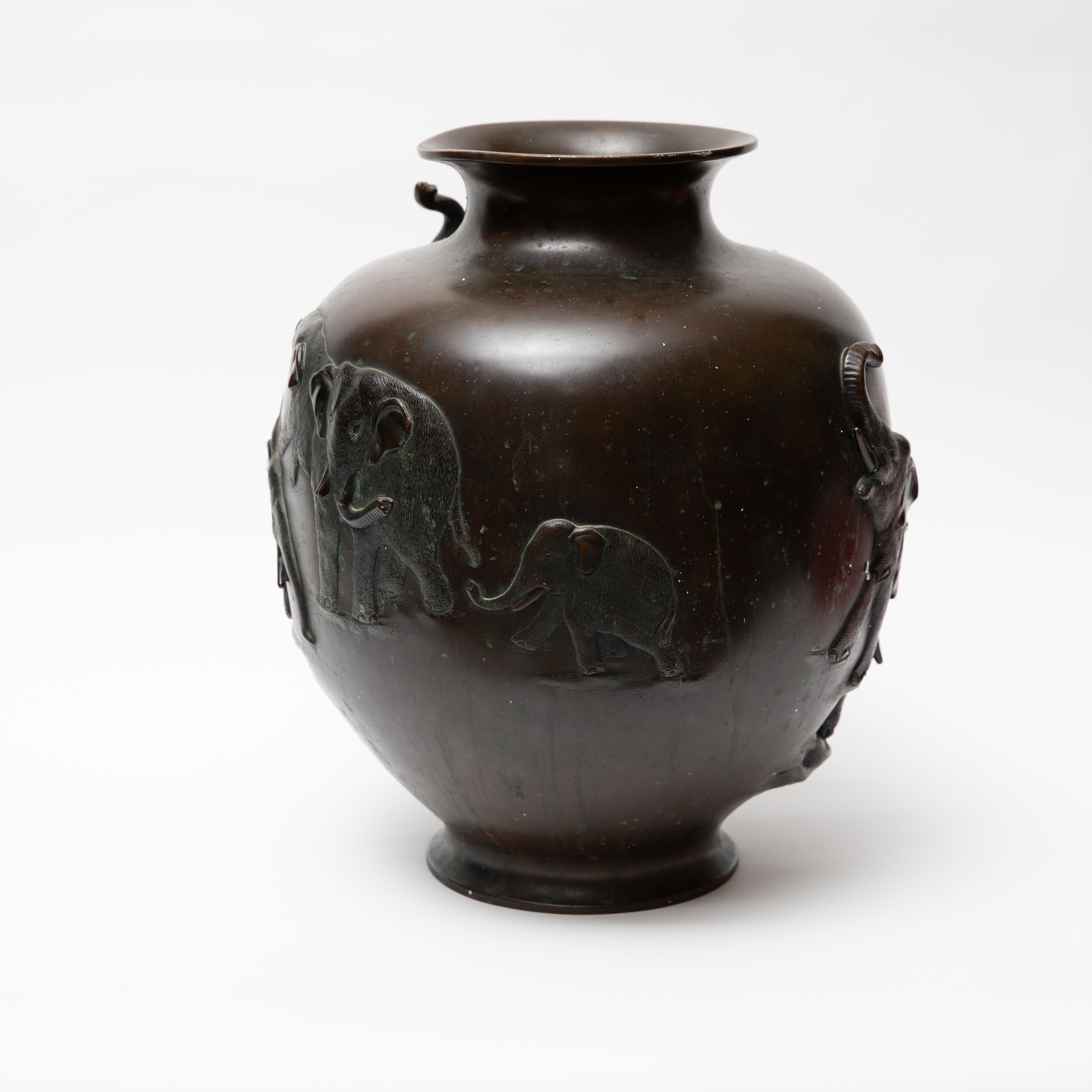 19th Century Impressive Meiji Japanese Bronze Baluster Jar