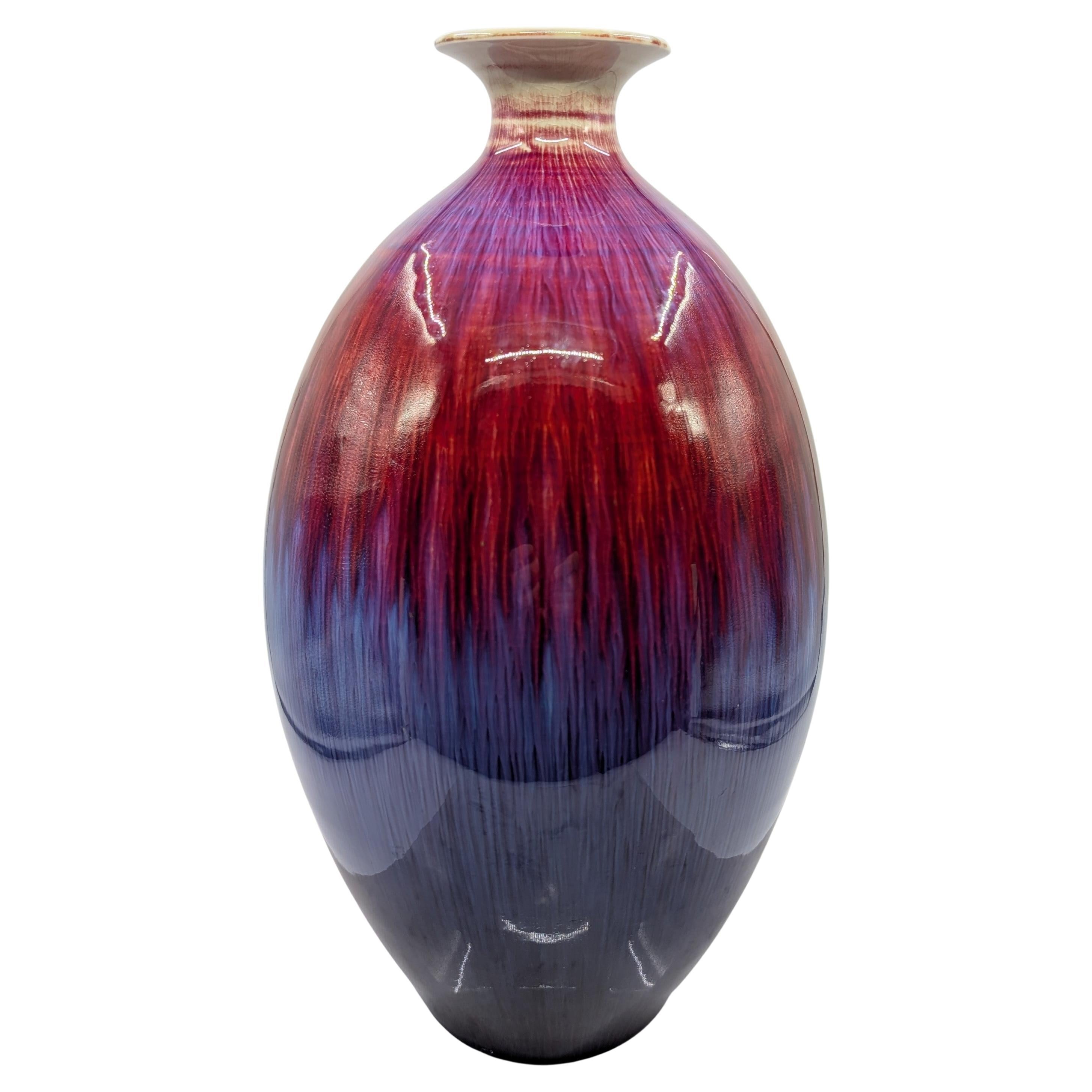 Impresionante jarrón chino esmaltado flambeado de mediados del siglo XX Marca Jingdezhen Jianguo