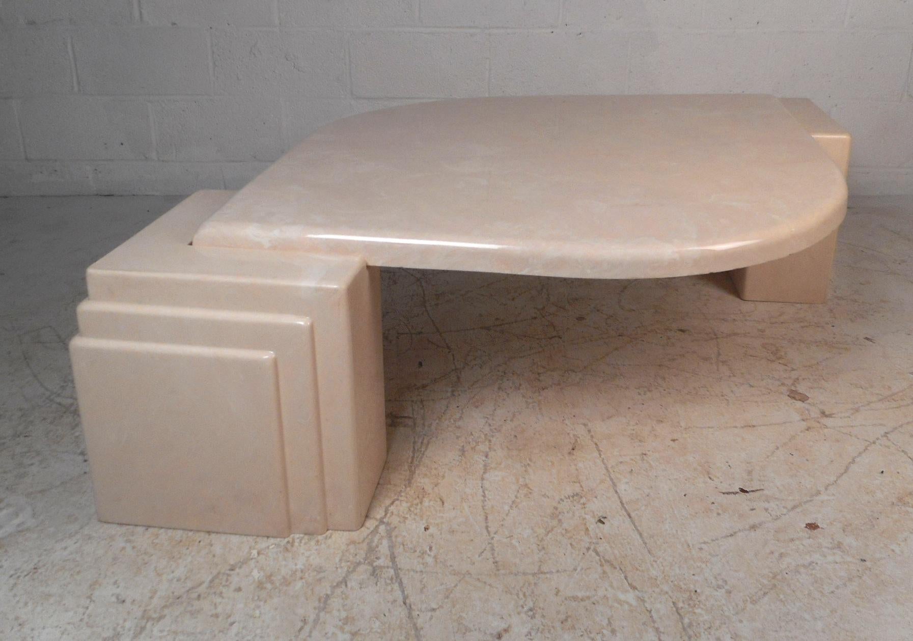 Impressive Mid-Century Italian Marble Coffee Table In Good Condition In Brooklyn, NY