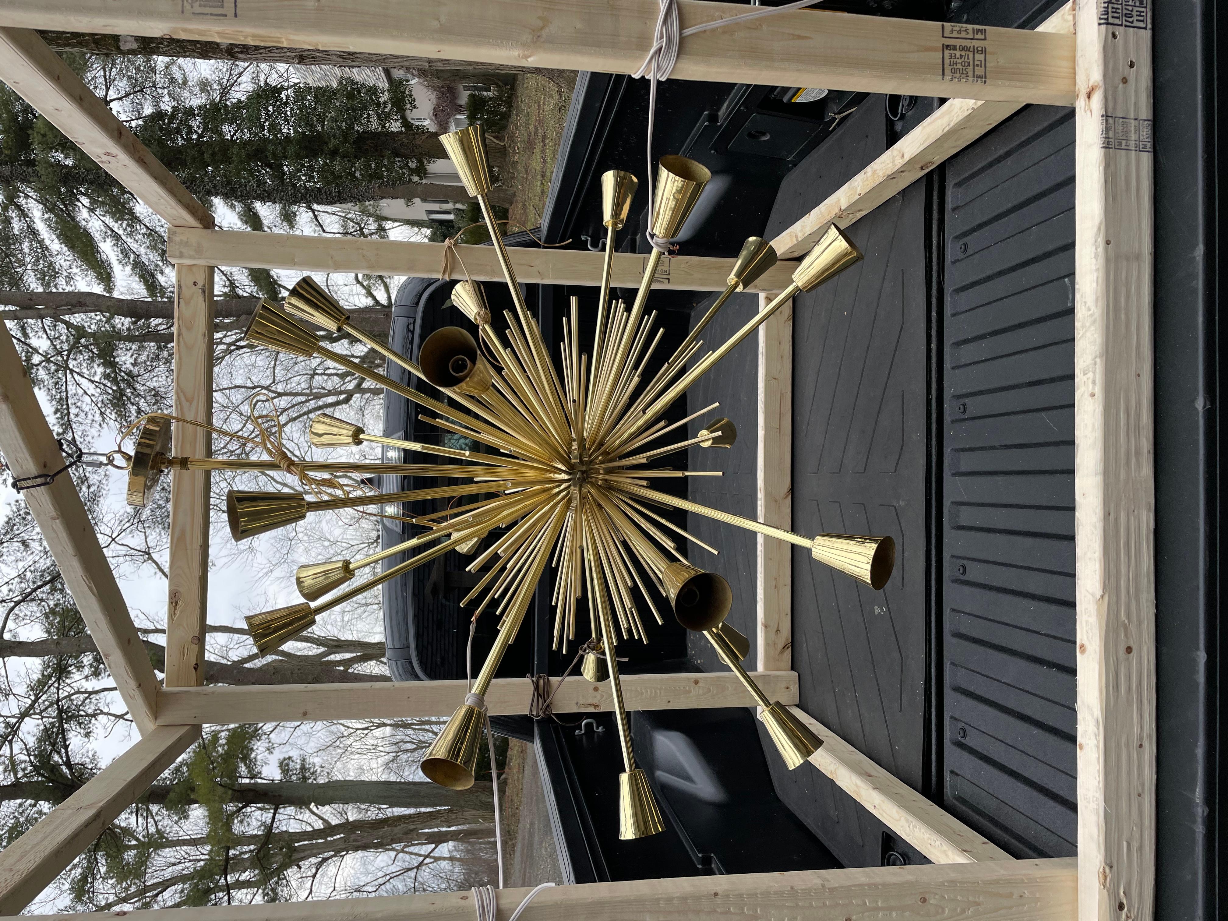 Impressive Mid-Century Modern Brass Sputnik Chandelier with 25 Sockets 6