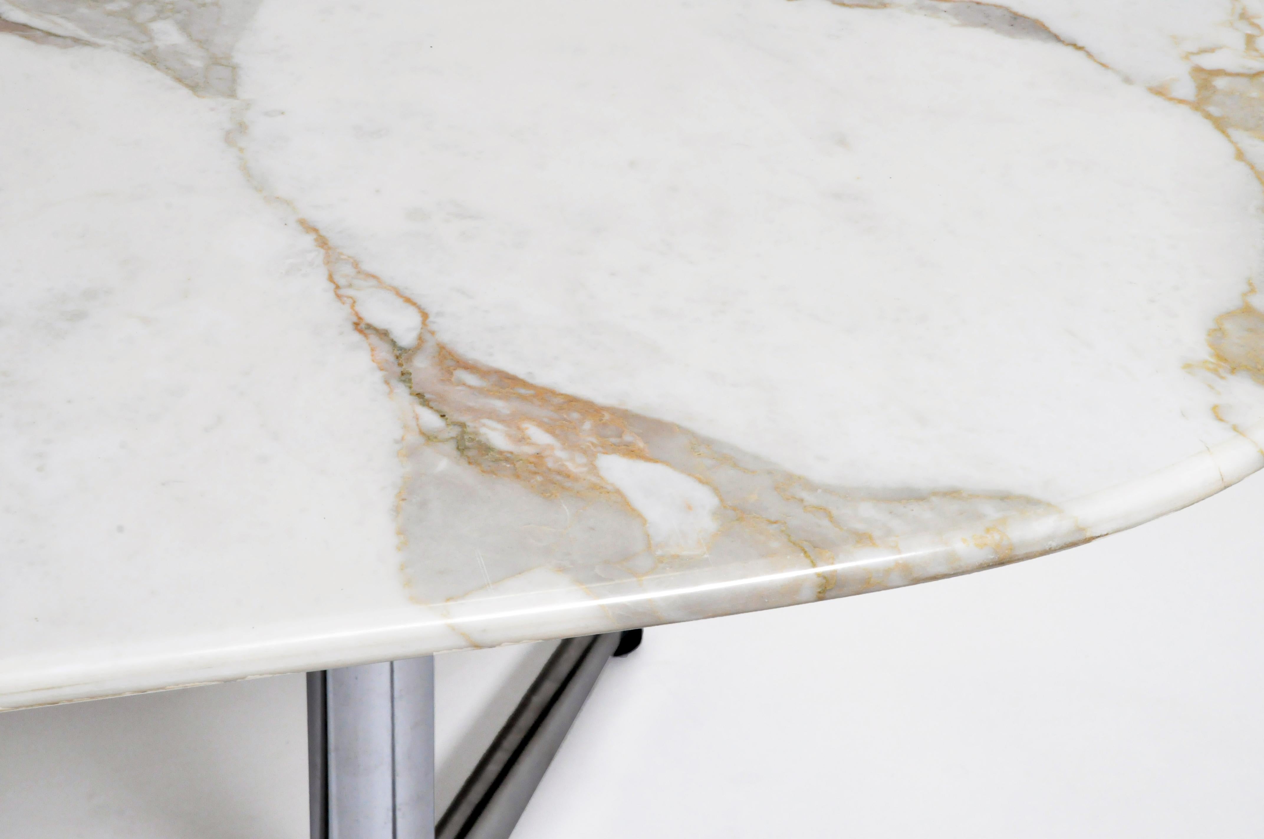 Impressive Mid-Century Modern Calacatta Marble Table in the Style of Eames  2