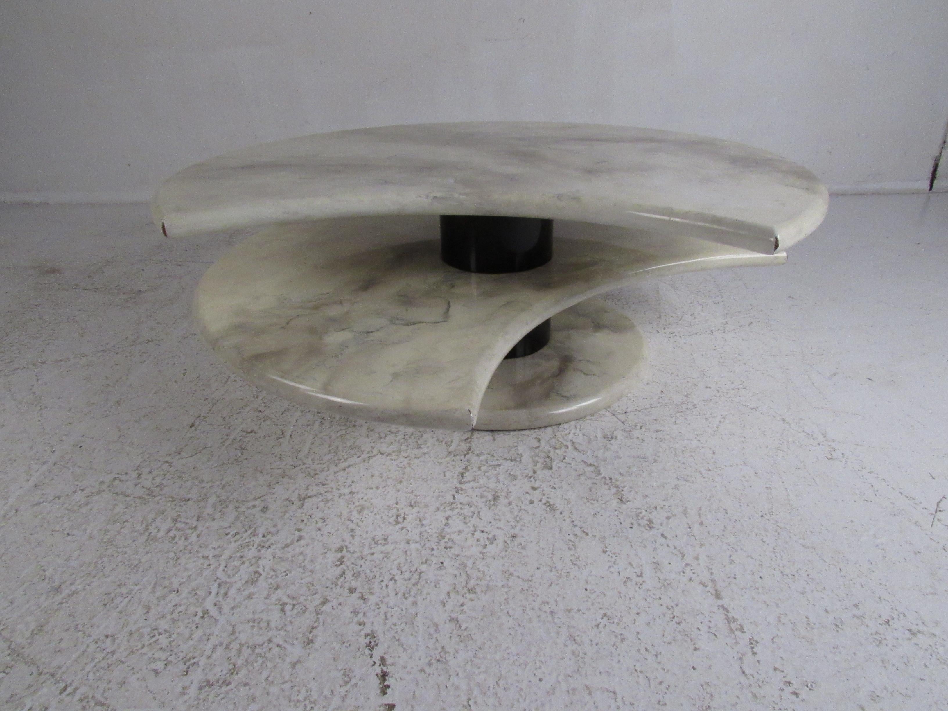 Impressive Mid-Century Modern Faux Marble Swivel Top Coffee Table For Sale 1