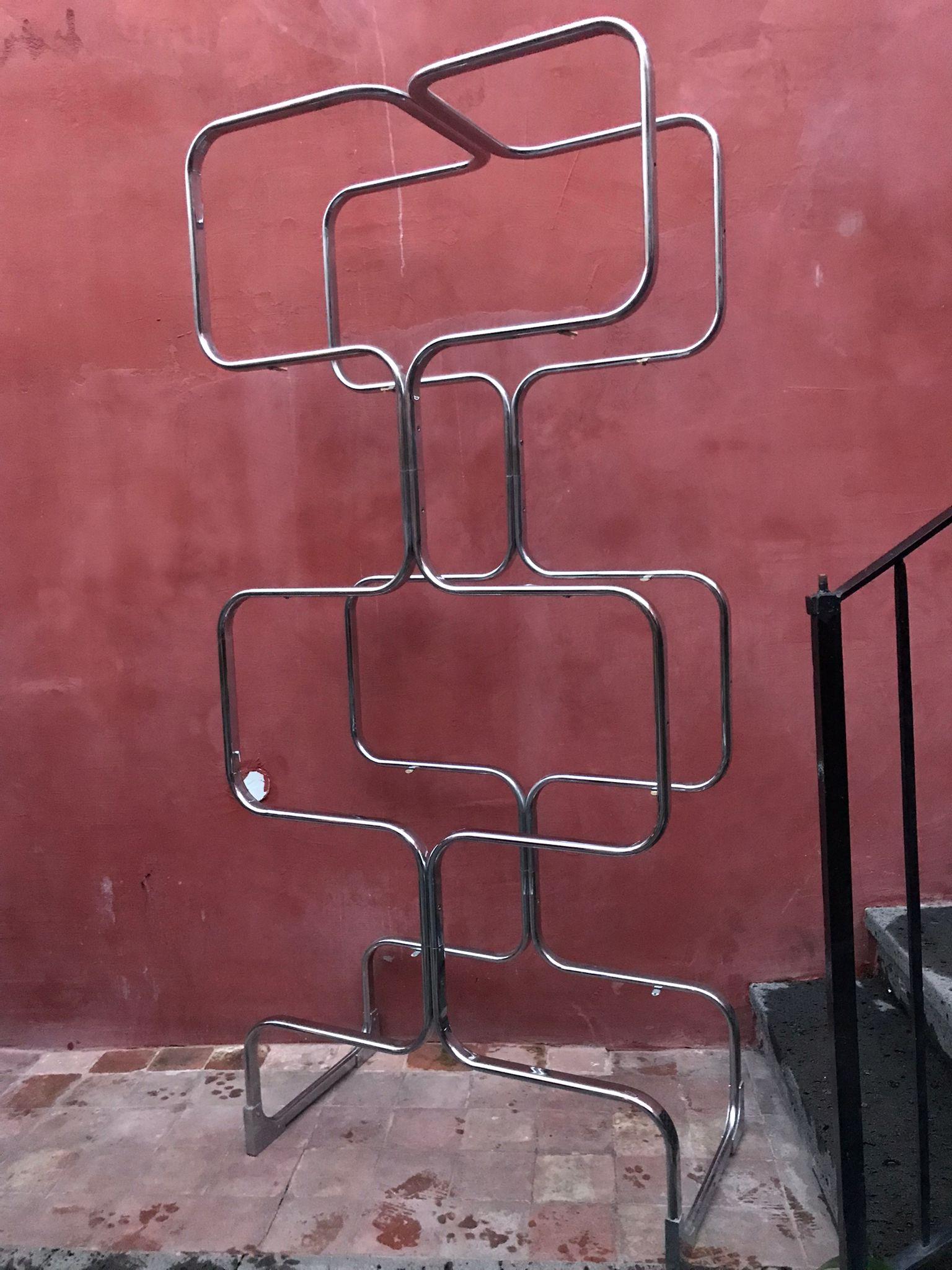 Impressive Mid-Century Modern Italian Étagère 7
