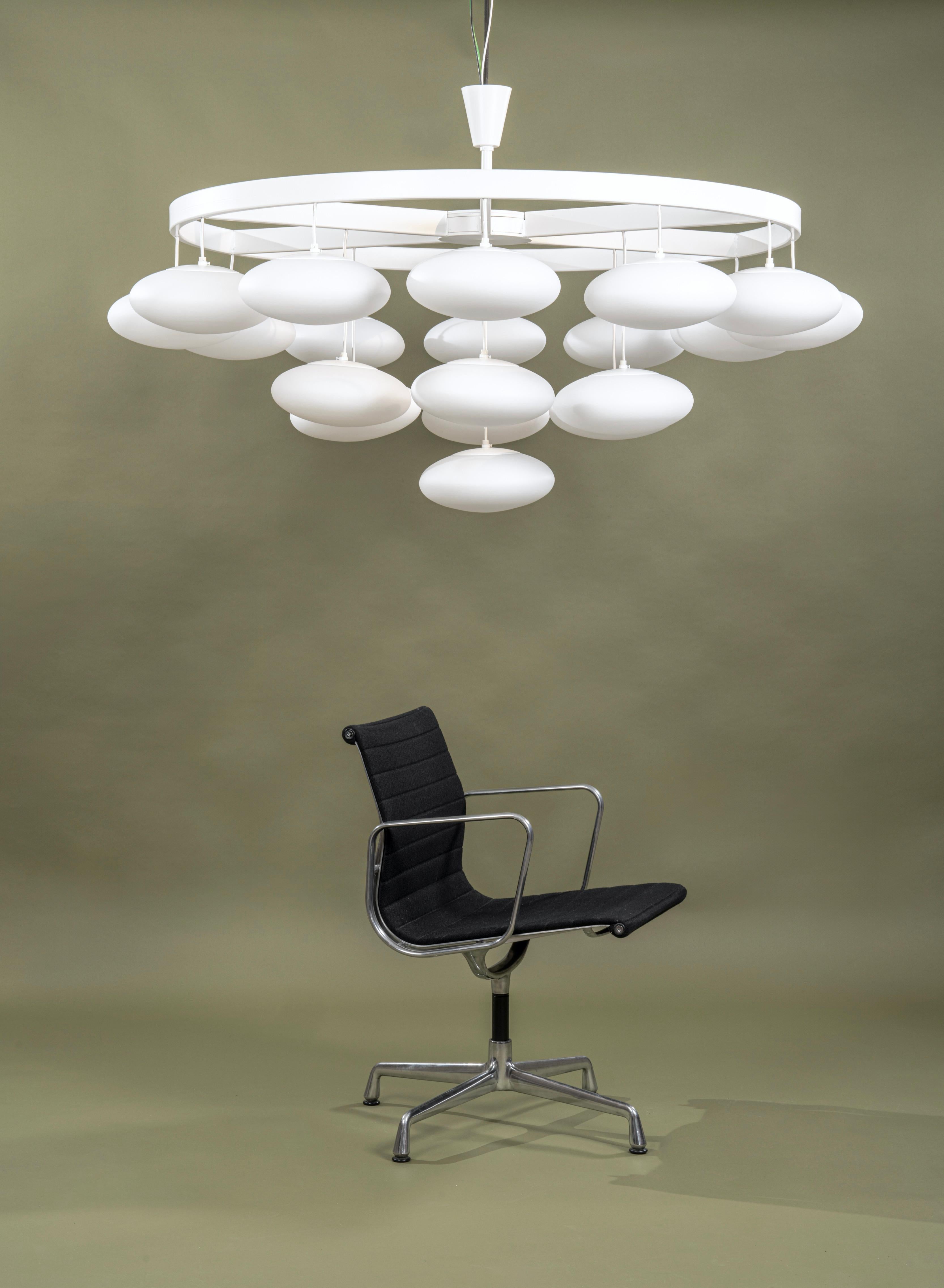 Contemporary Impressive Midcentury Modern Cloud Chandelier from Volksgarten Milchhalle Vienna For Sale