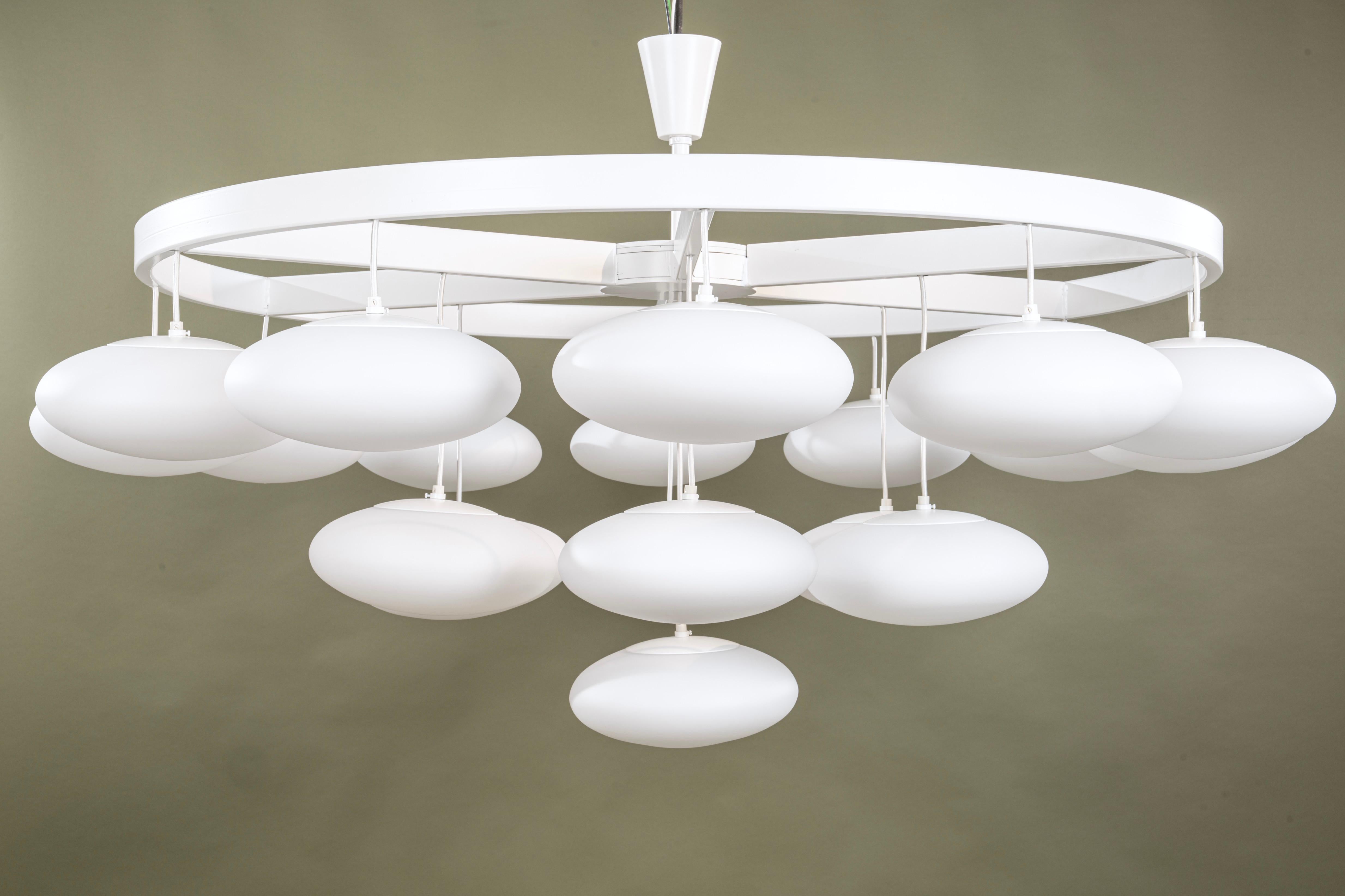 Metal Impressive Midcentury Modern Cloud Chandelier from Volksgarten Milchhalle Vienna For Sale