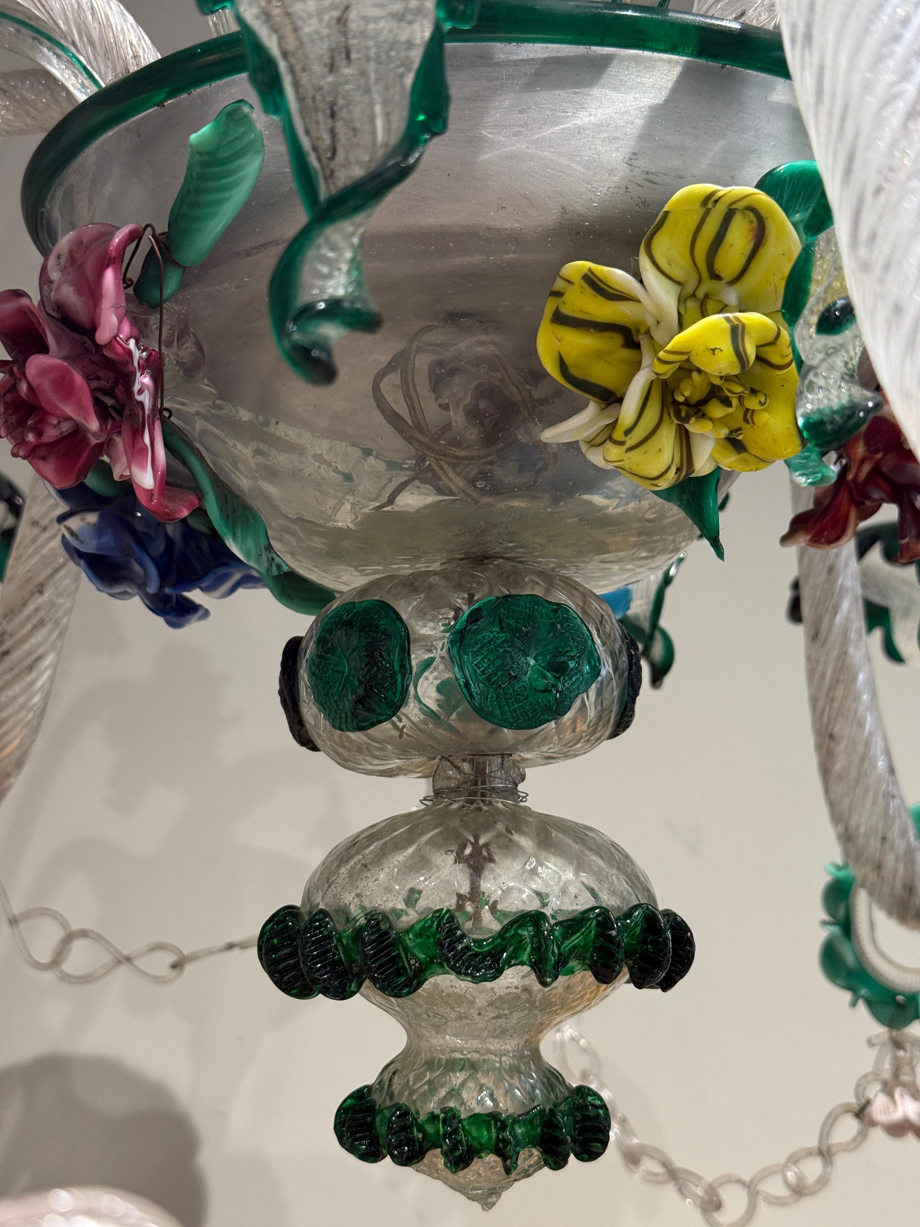 Impressive Murano chandelier attributed to Pauly et Cie Venice 19thc 
Not wired 

