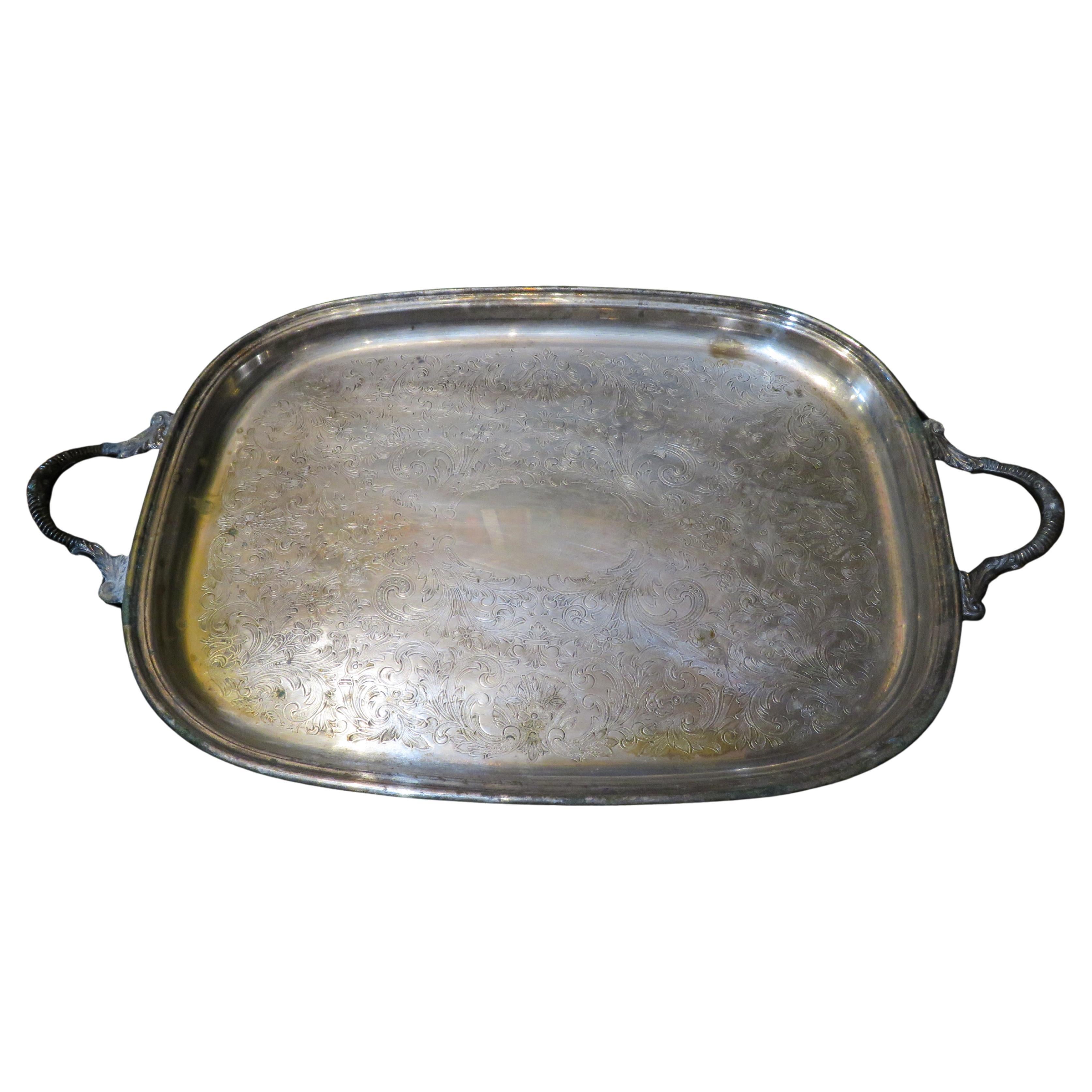 Impresionante bandeja grande original de plata inglesa repujada para el café y el té