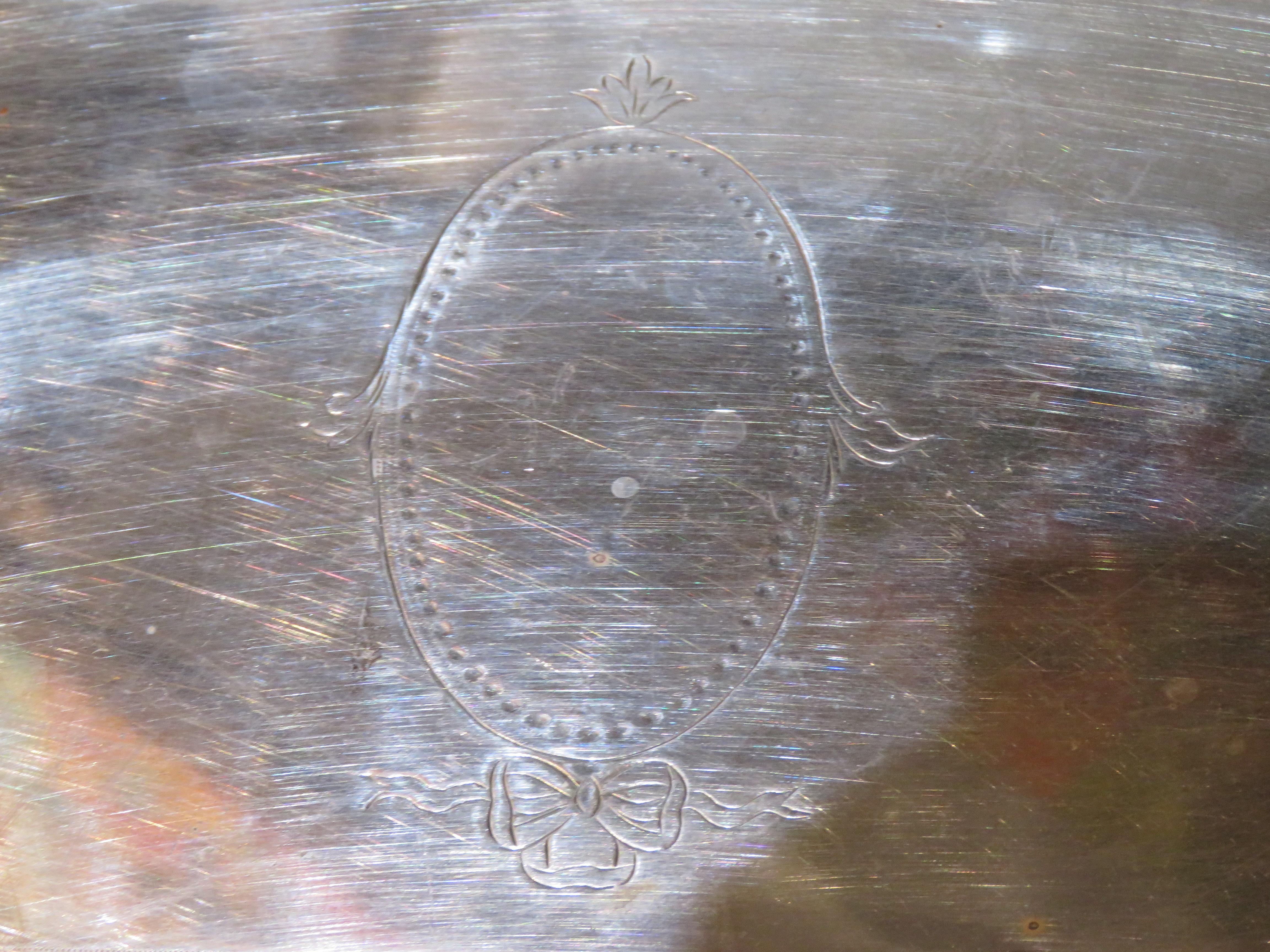 Impresionante J.C. original grande Co LTD Bandeja de servicio de plata inglesa reticulada siglo XX en venta