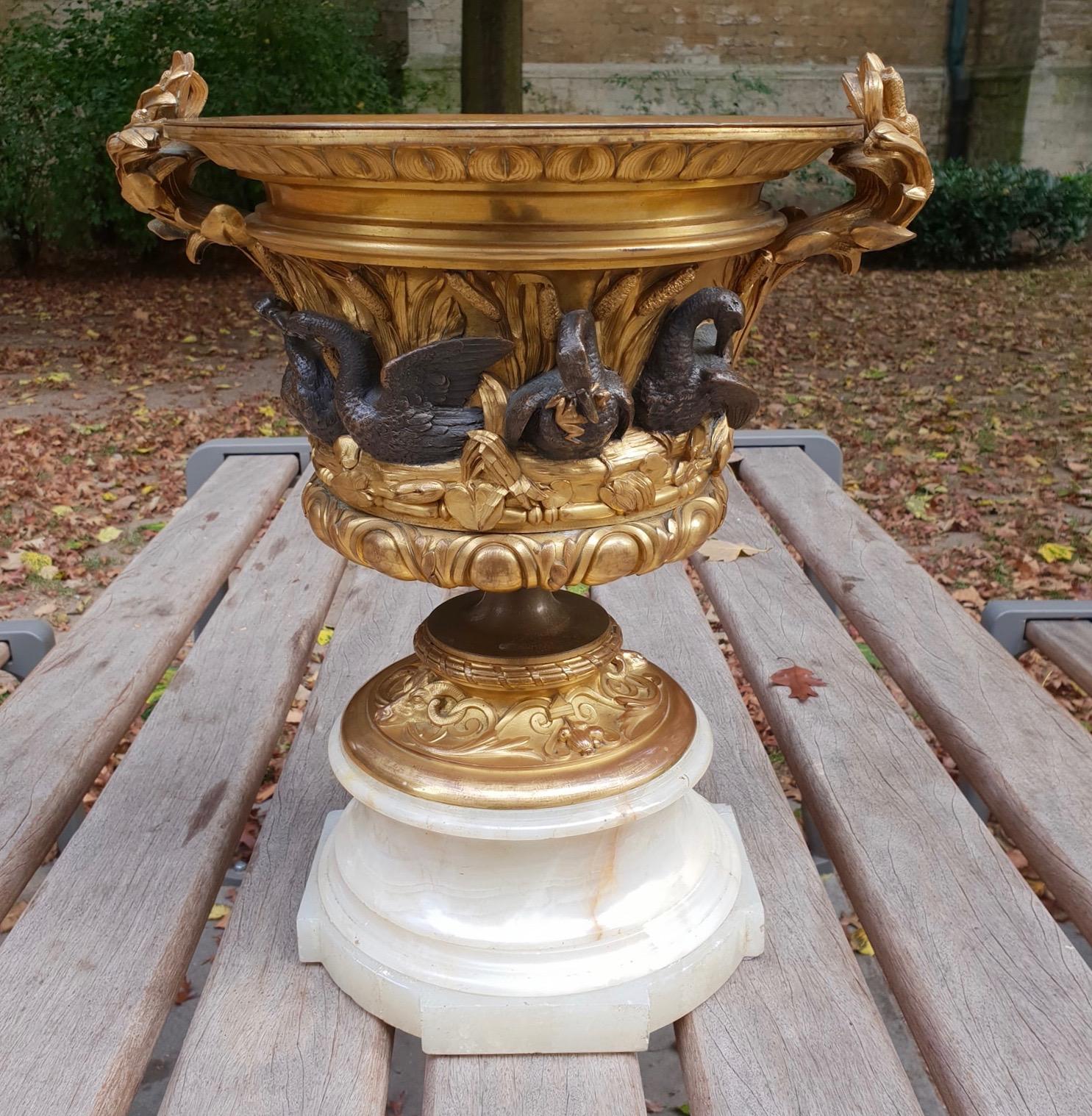 Bronzed Impressive Doré Ormolu Ornamental Centerpiece or Jardinière of Campana Shape For Sale