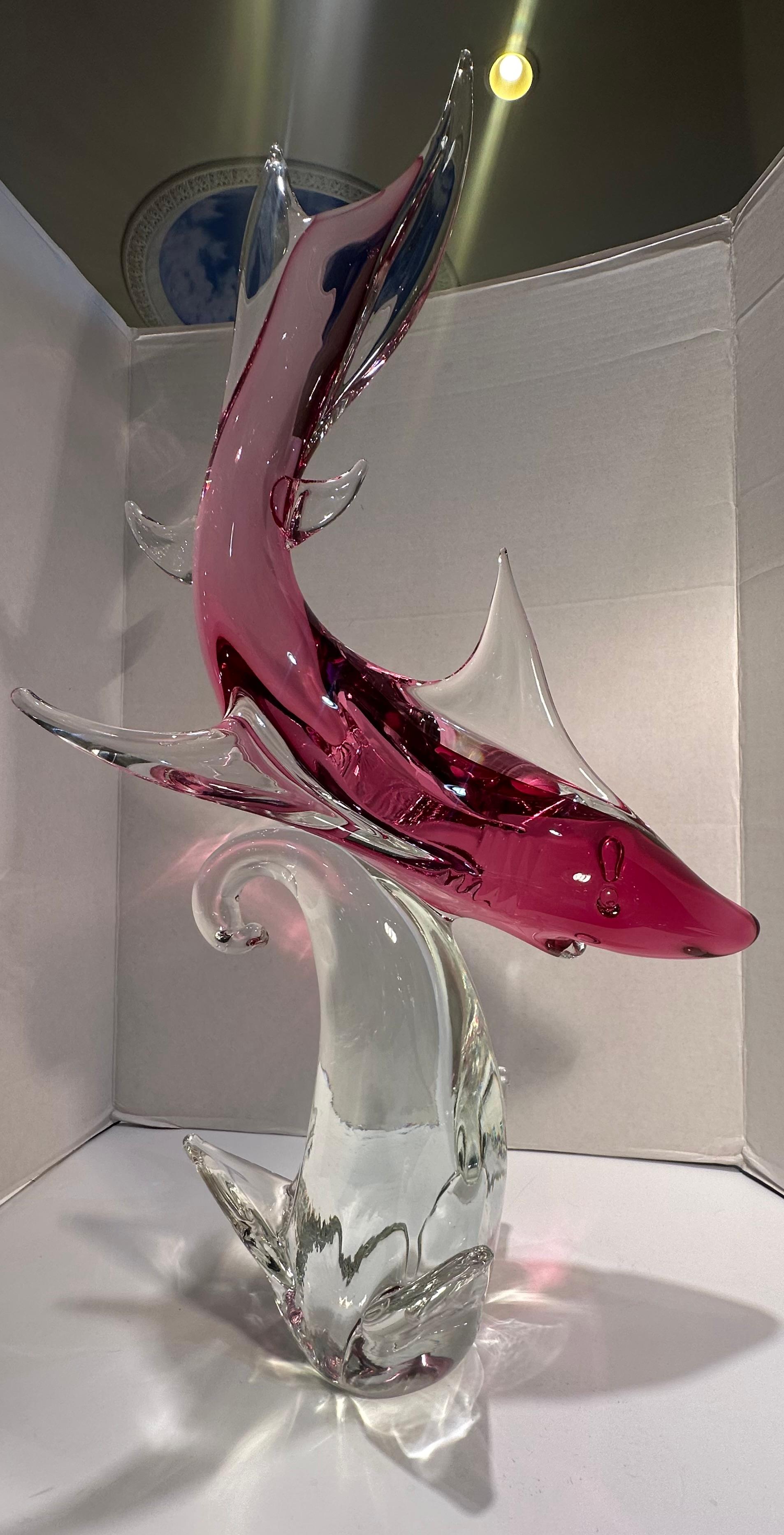 Impressive Over Two Feet Tall Murano Art Glass Hot Pink Shark on a Wave Figurine For Sale 4