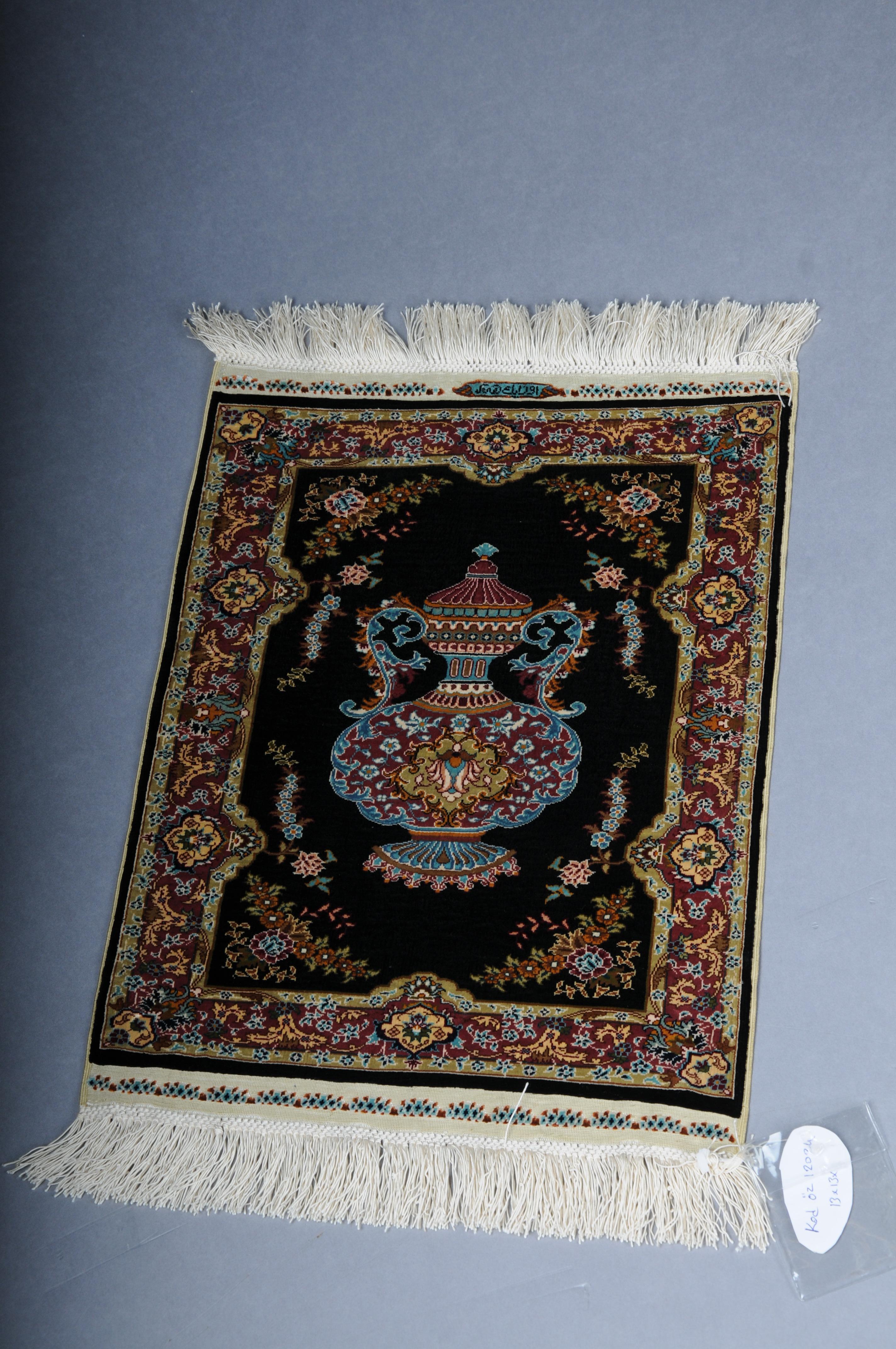 Impressive Ozipek silk carpet/tapestry Hereke signed, 20th Century For Sale 6