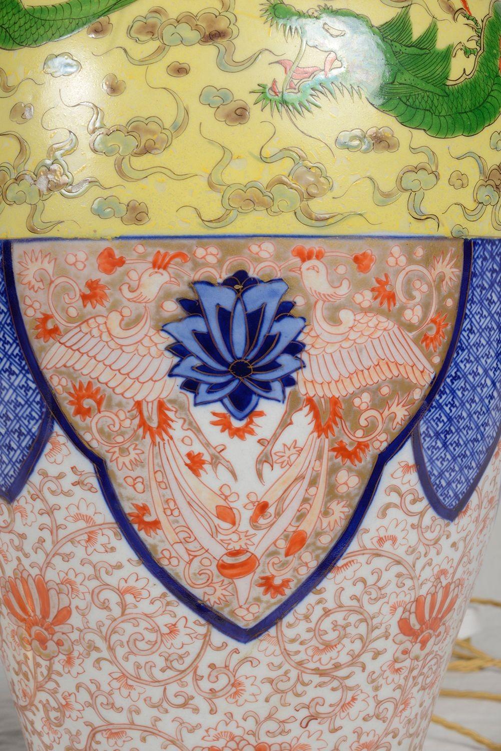 Hand-Painted Impressive Pair 19th Century Imari Lidded Vases For Sale