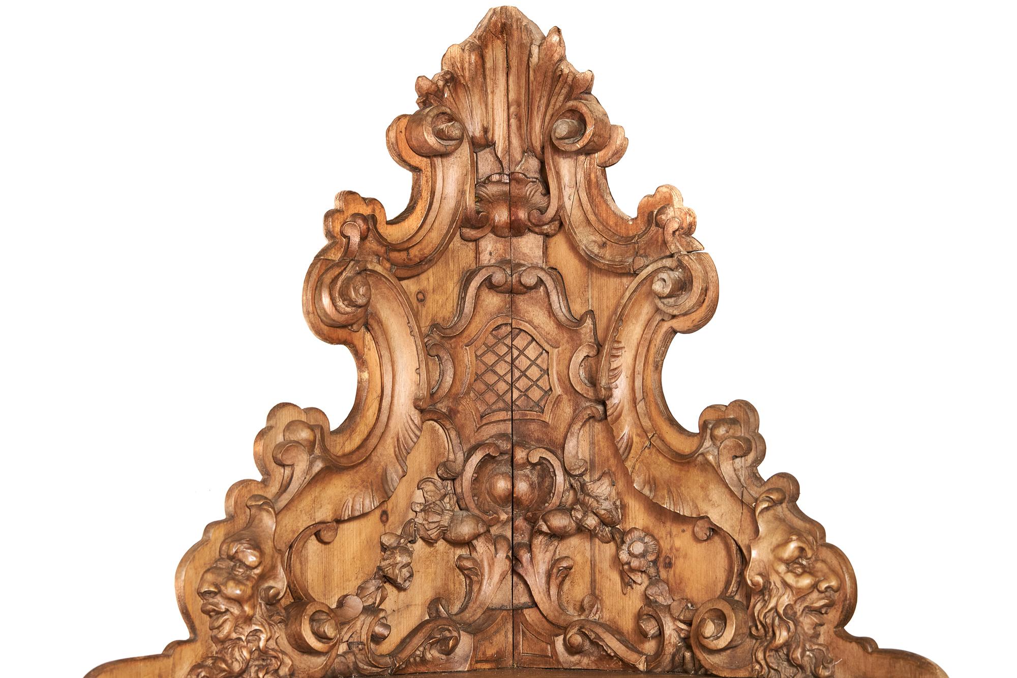 Impressive Pair C19th Italian Limewood Carved Corner Shelves For Sale 12