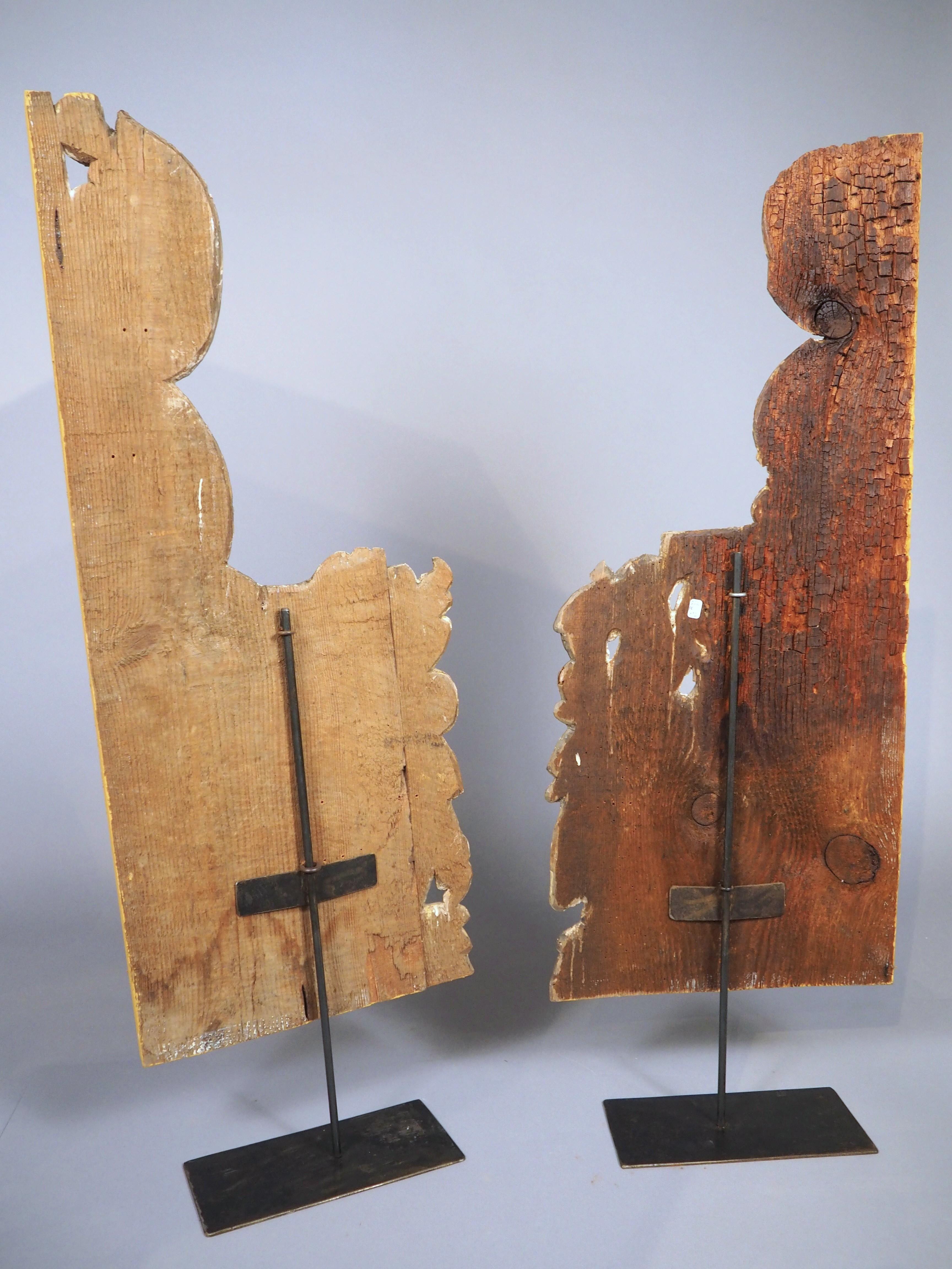 Impressionnante paire de sculptures en bois doré du XVIIIe siècle provenant de Nice, France, H-39.75 in. en vente 9