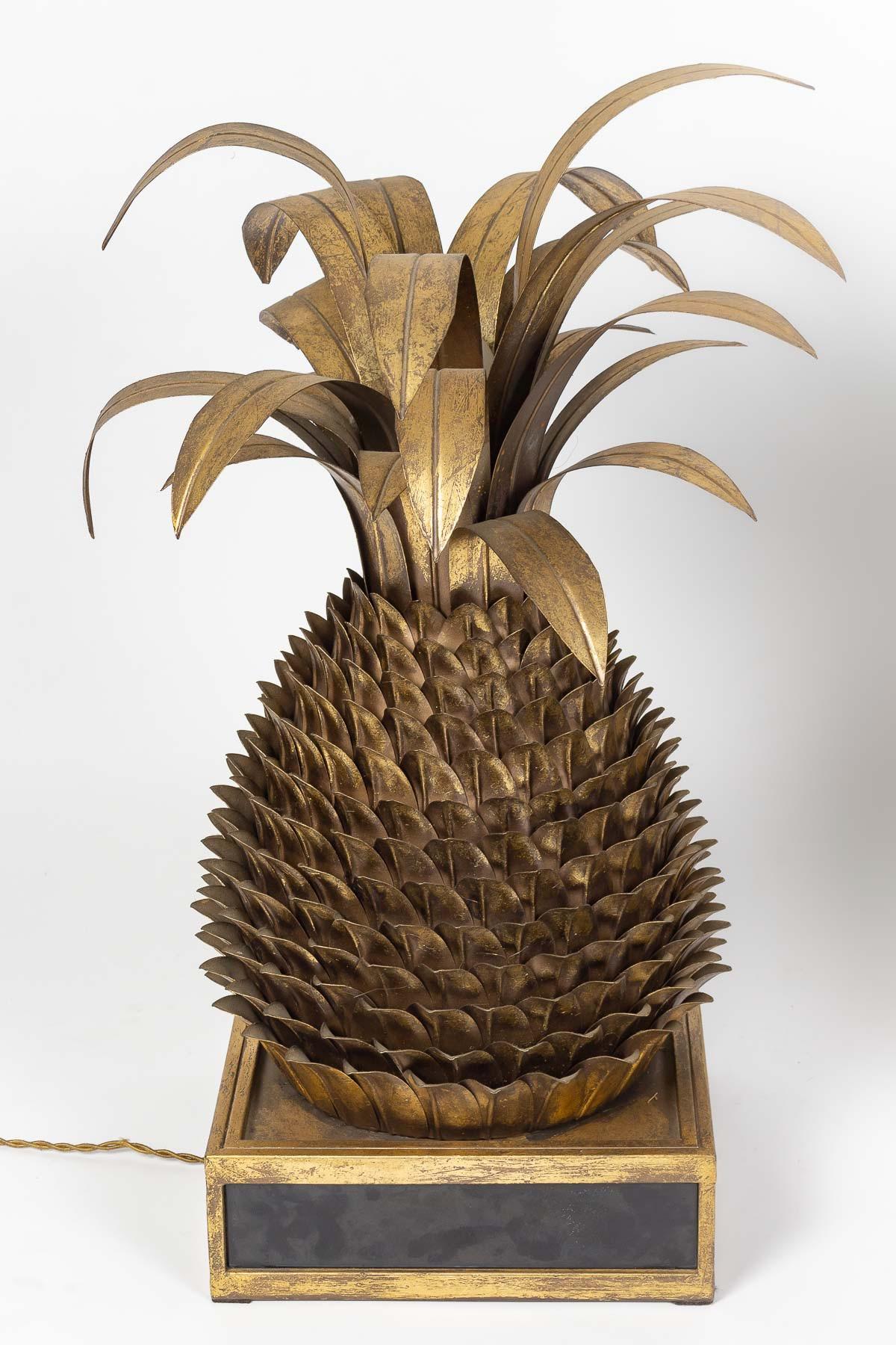 French Impressive Pair of 'Ananas' Lamps , Attributed to Maison Jansen, France, ca 1970