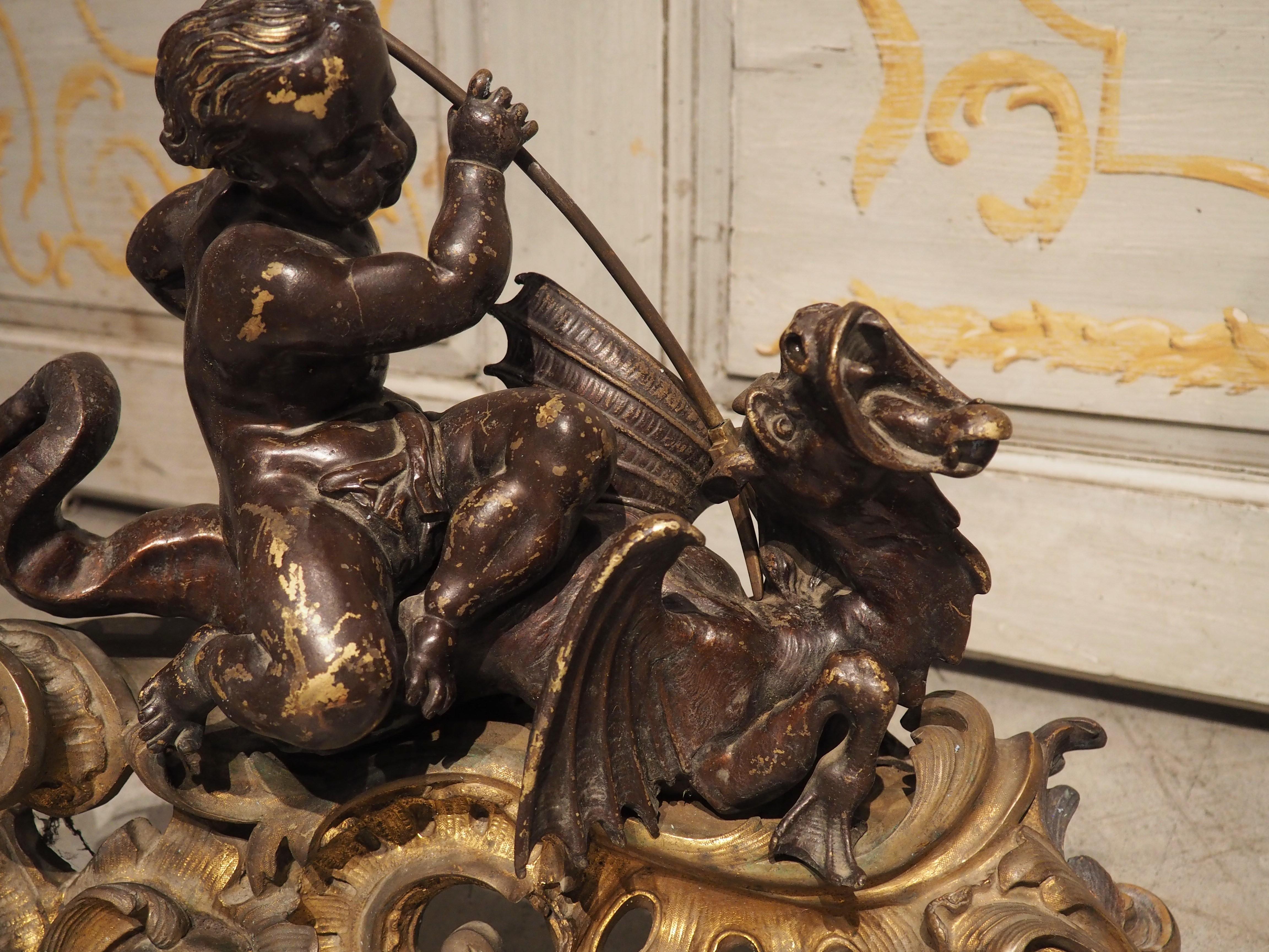 Impressionnante paire de Chenets en bronze français vers 1850 avec Putti et Dragons en vente 6