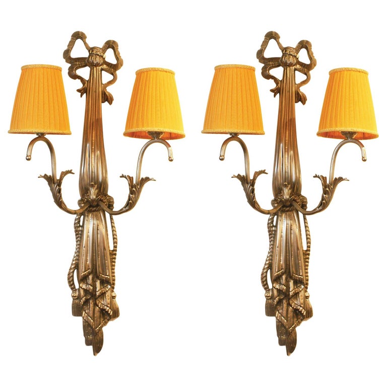 Pair of Victorian Arts and Crafts Brass Swan Neck Wall Lights For Sale at  1stDibs