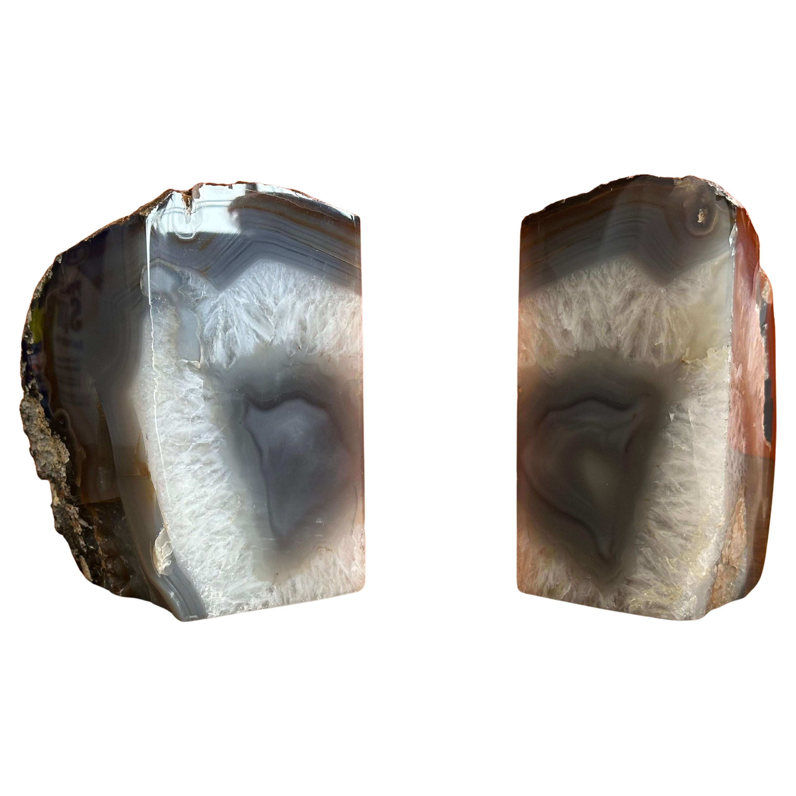 Agata Impressionante coppia di grandi e pesanti reggilibri in geode/agata lucidata a bande in vendita