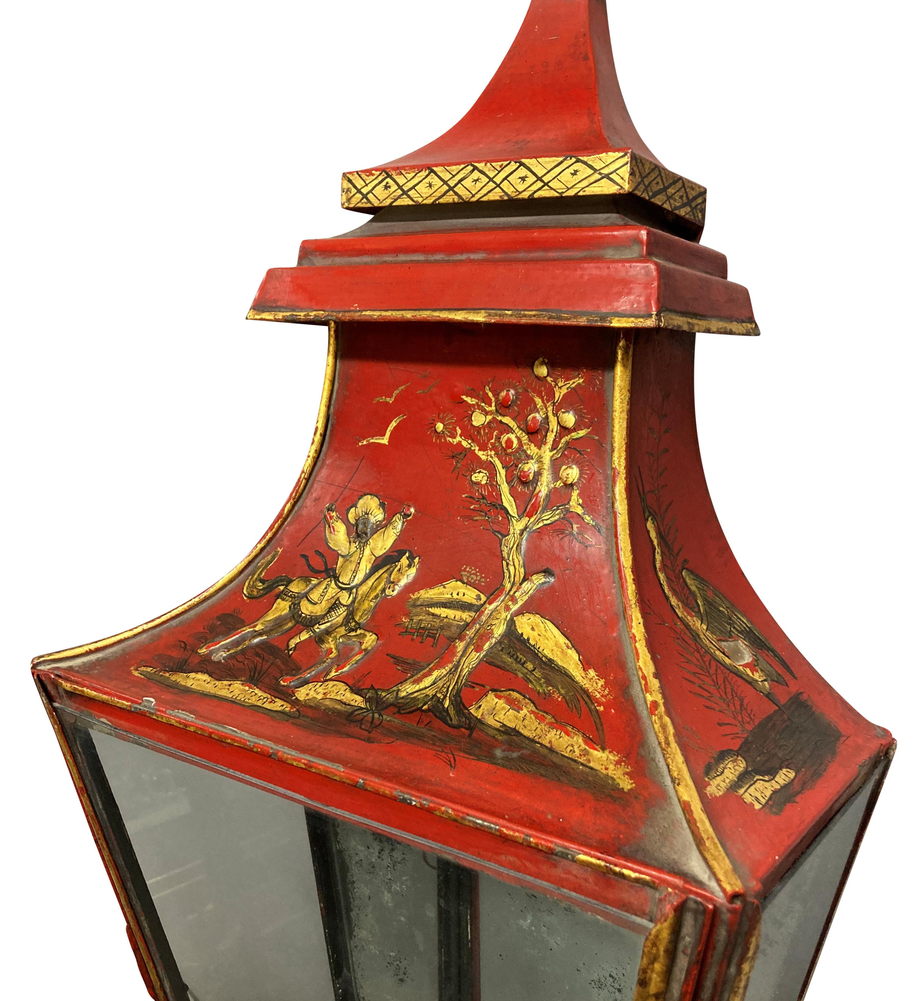 Impressive Pair Of Regency Style Scarlet Japanned Wall Lanterns For Sale 3
