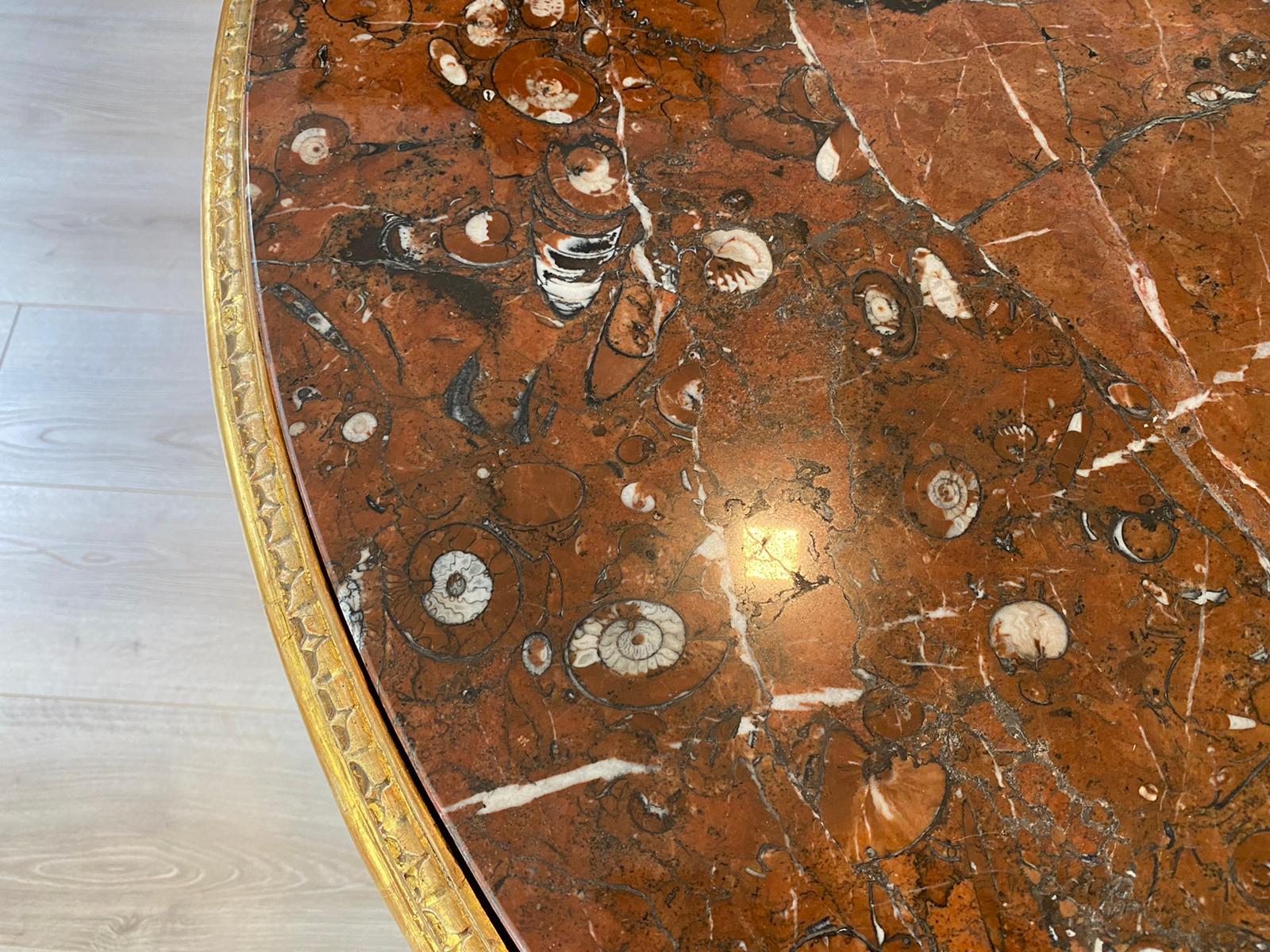 Impressionnante paire de tables Premier Empire Napoléon III Début du 19ème siècle en vente 8