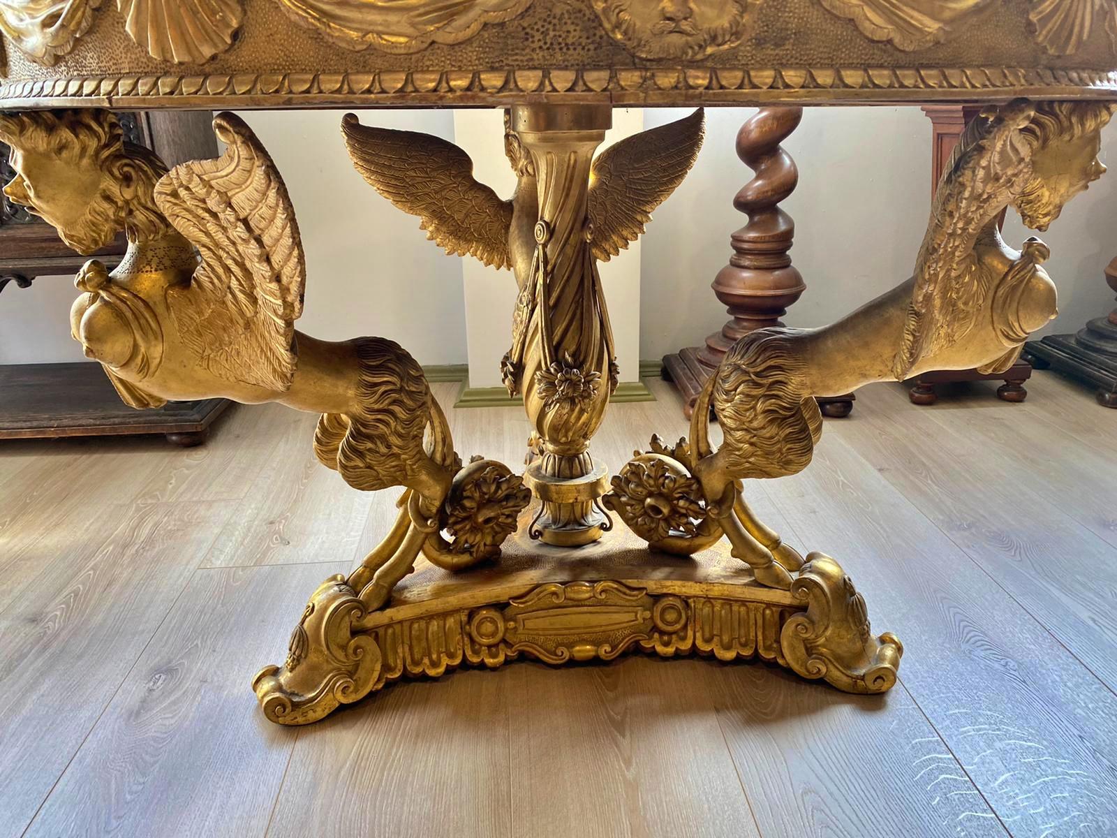 Impressionnante paire de tables Premier Empire Napoléon III Début du 19ème siècle Bon état - En vente à Madrid, ES