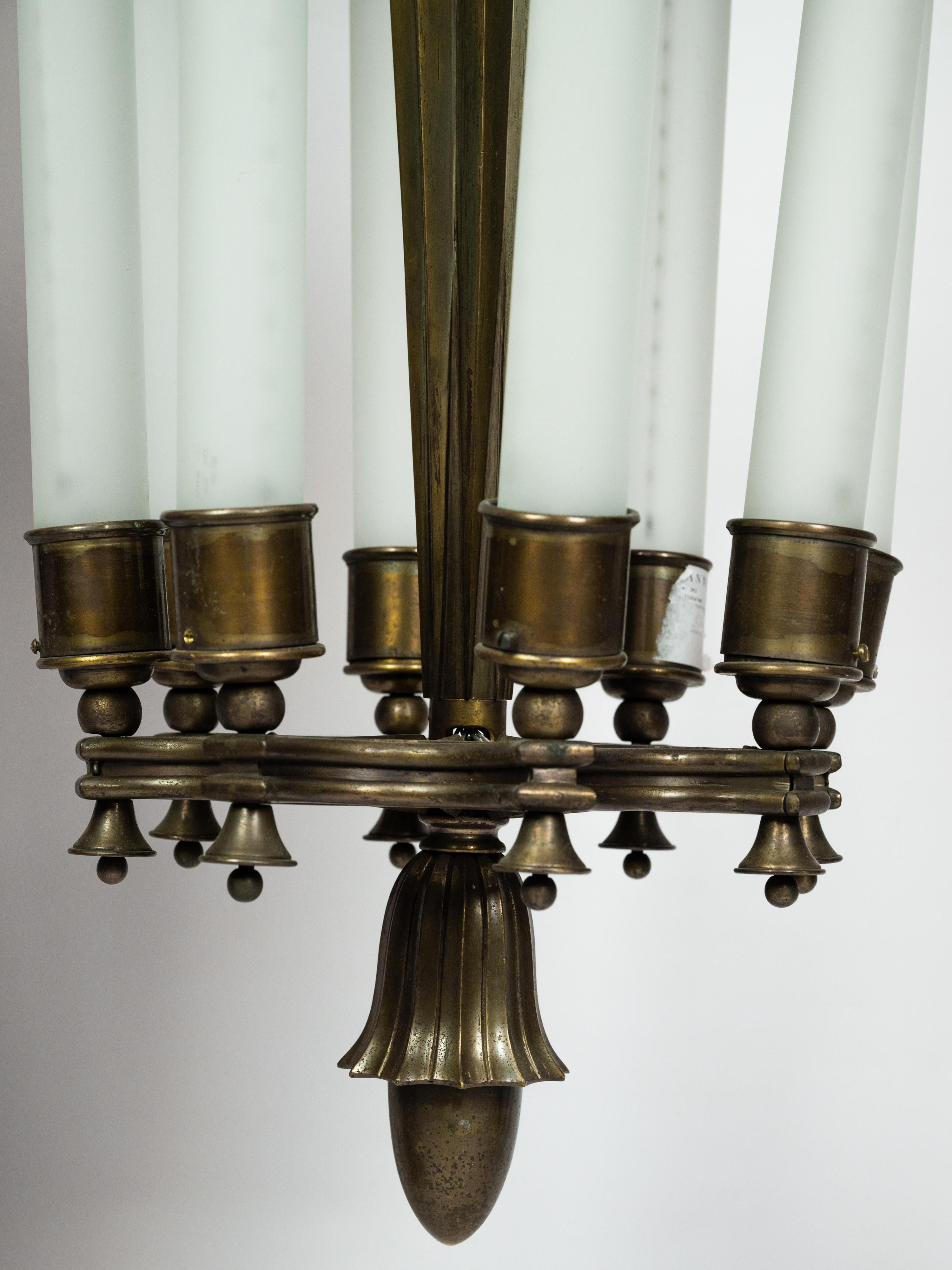 Impressive pendat light in cast bronze designed by Ottavio Cabiati For Sale 1