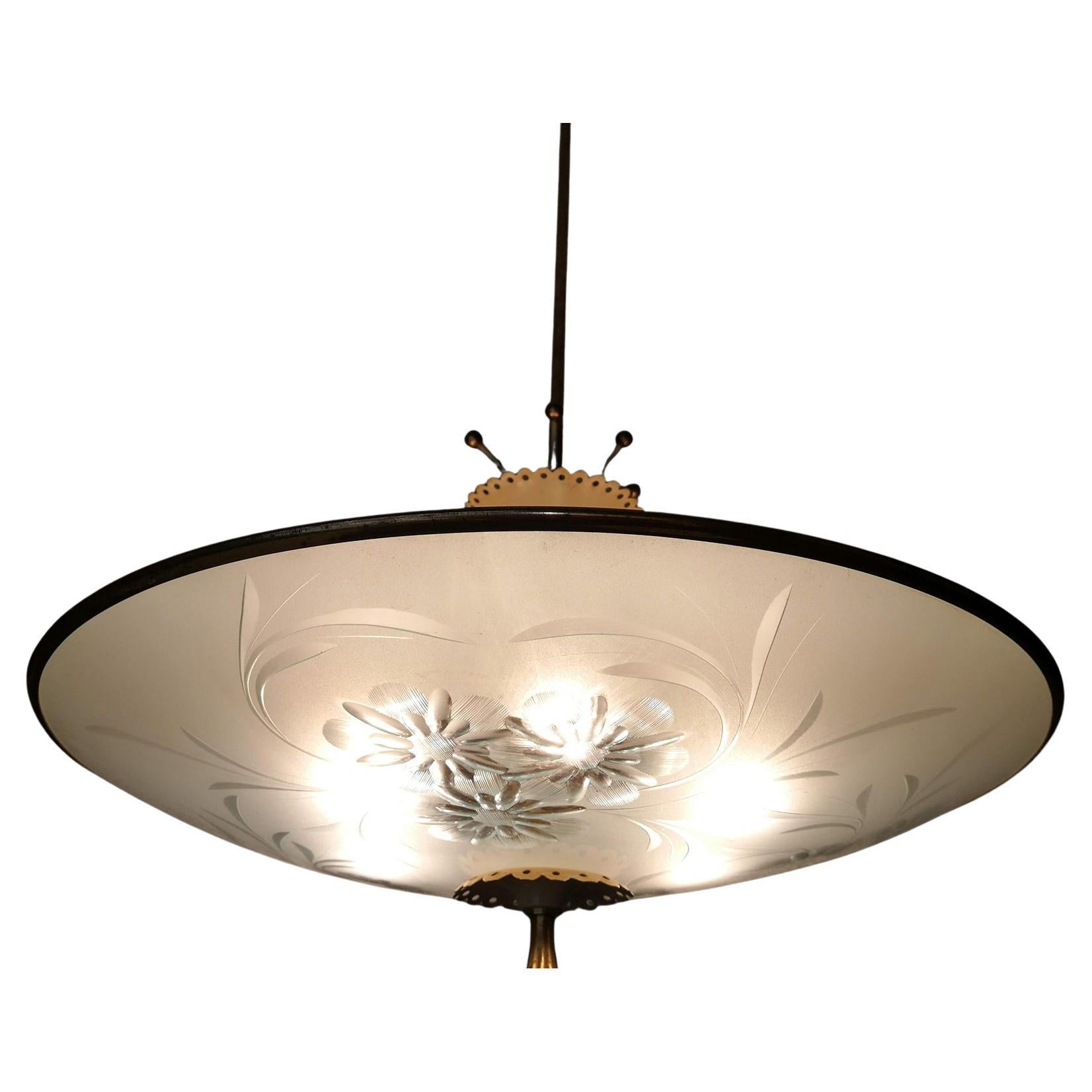 Realizzato con acquaforte Impressionante lampadario Pietro Chiesa for Fontana Arte Six Light Chandelier c 1940 in vendita