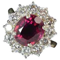 Vintage Impressive Pink Tourmaline and 1.8 Carat Diamond 18 Karat Gold Cluster Ring