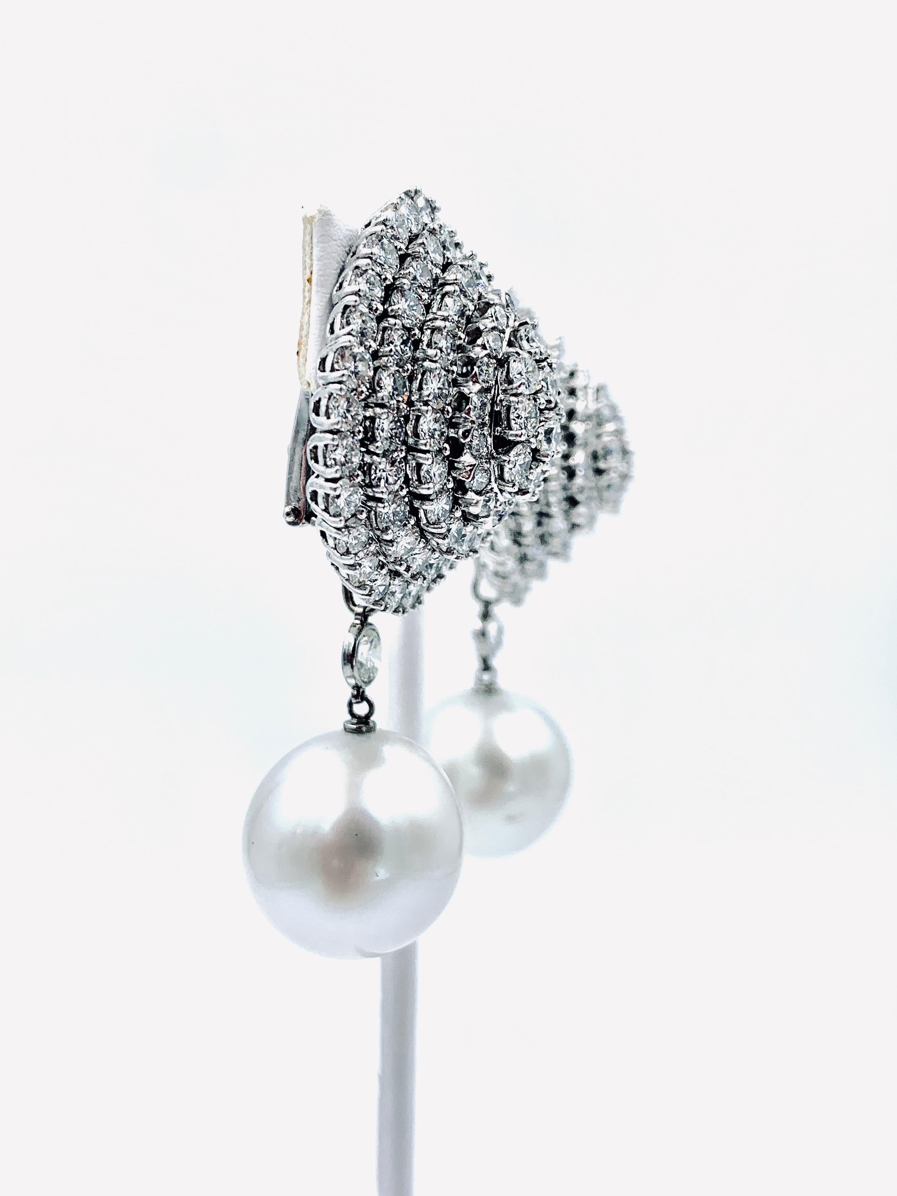 Impressive Platinum Diamond Dome Earrings with Removable South Sea Pearl Drop In Good Condition For Sale In West Palm Beach, FL