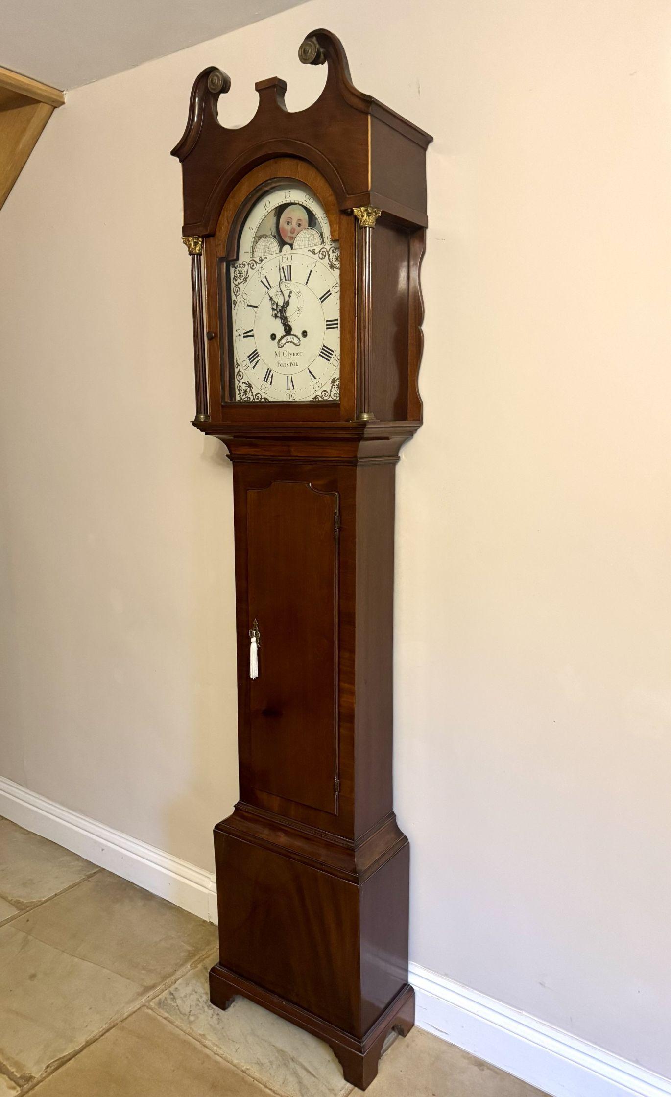 Impressionnante pendule ancienne de George III en acajou, à huit jours, de type longcase en vente 5