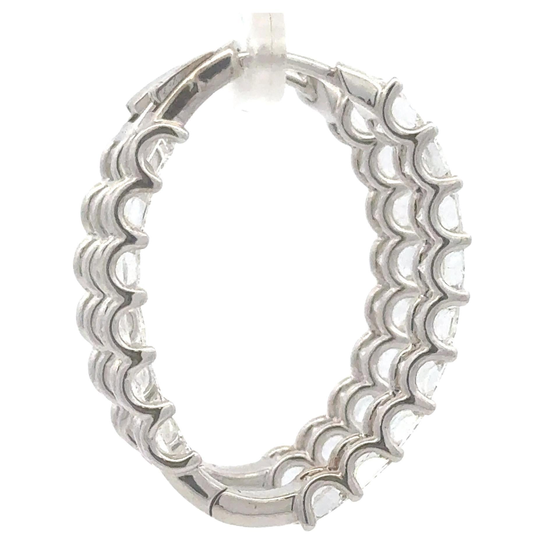 Impresionantes Pendientes de aro de diamantes talla radiante Inside Out 15,28 quilates E-F VS 18KT Corte radiante en venta