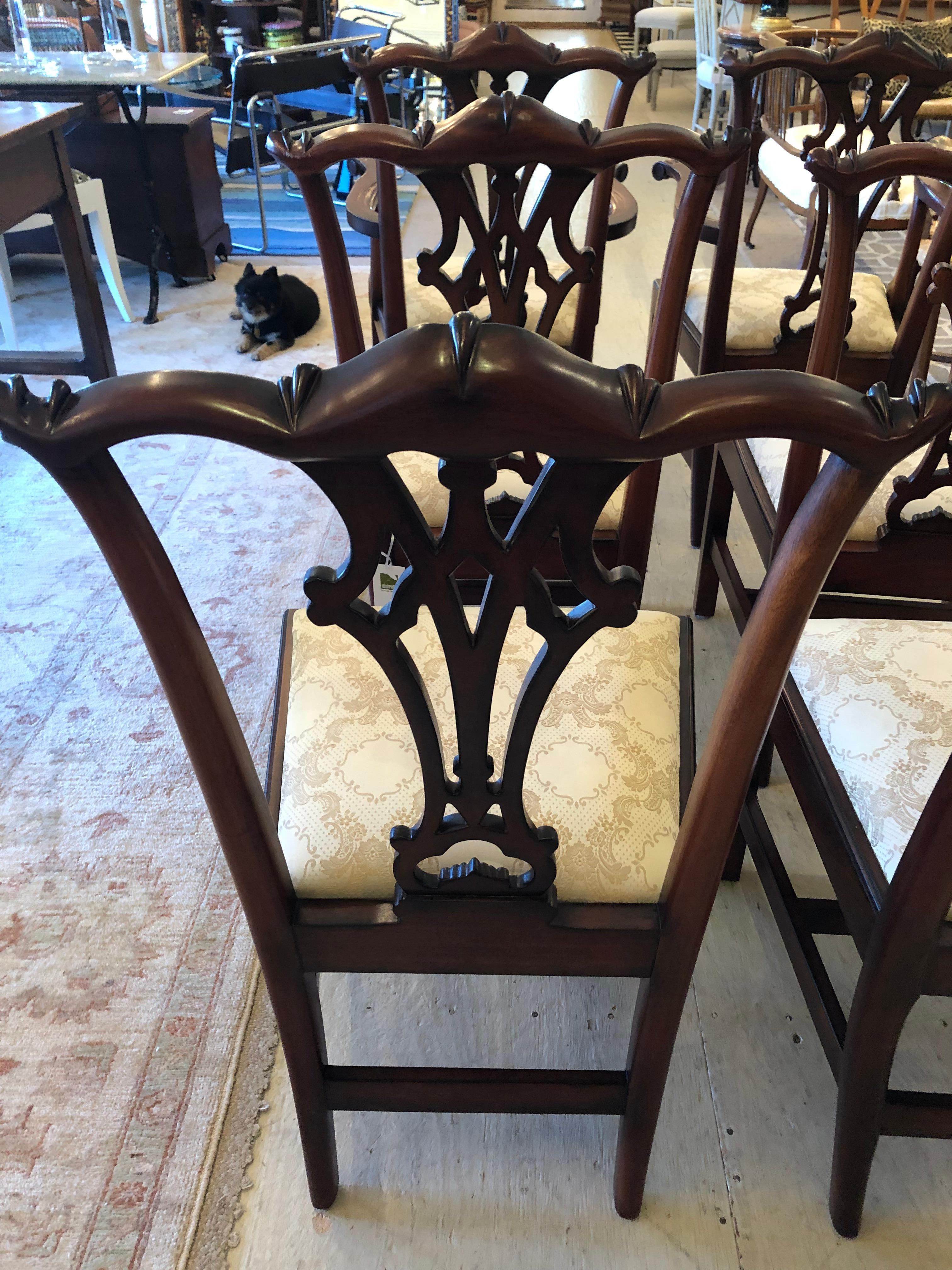 Impressionnant ensemble royal de 6 chaises de salle à manger de style Chippendale en vente 8