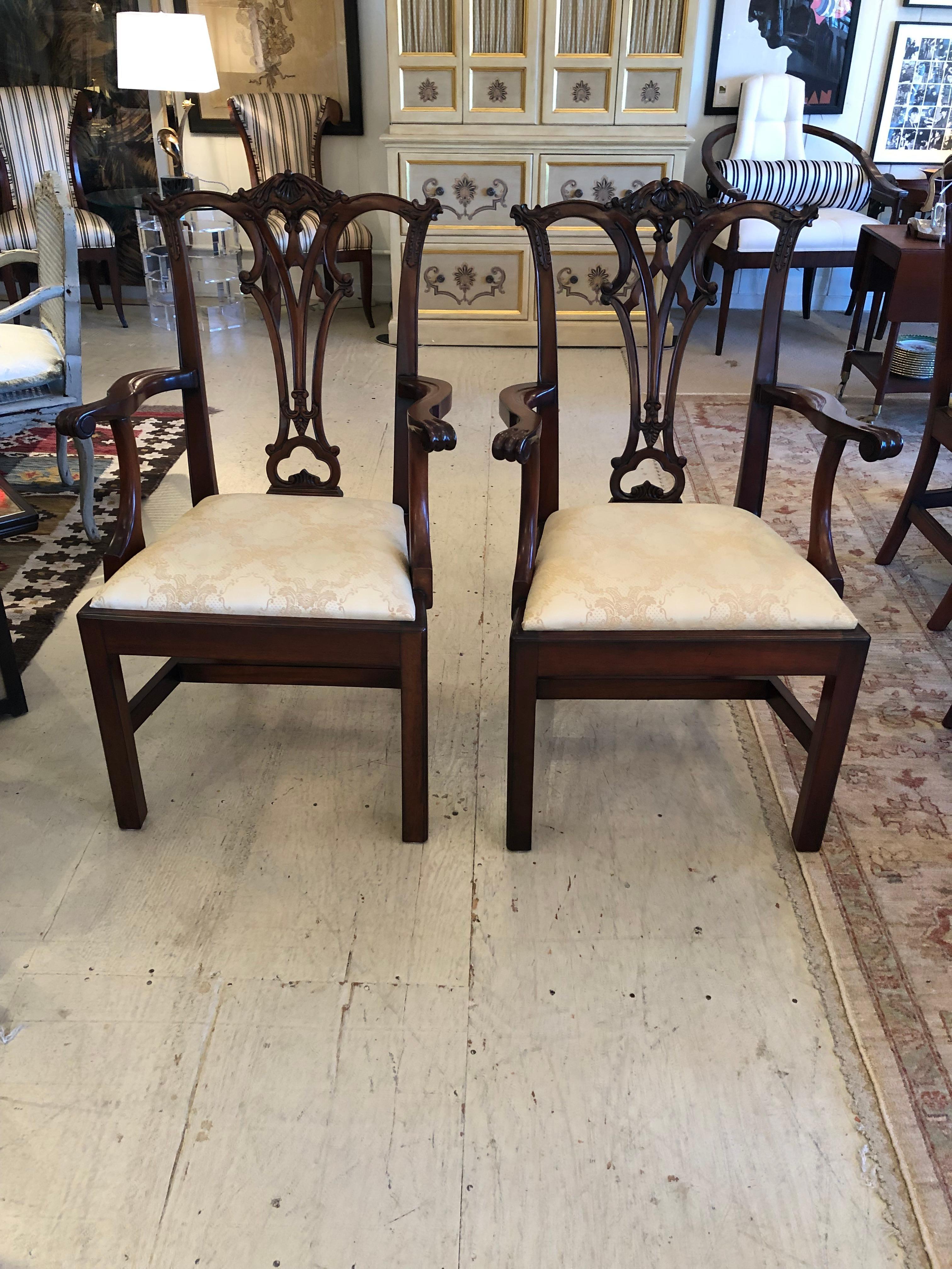 American Impressive Regal Set of 6 Chippendale Style Dining Chairs For Sale