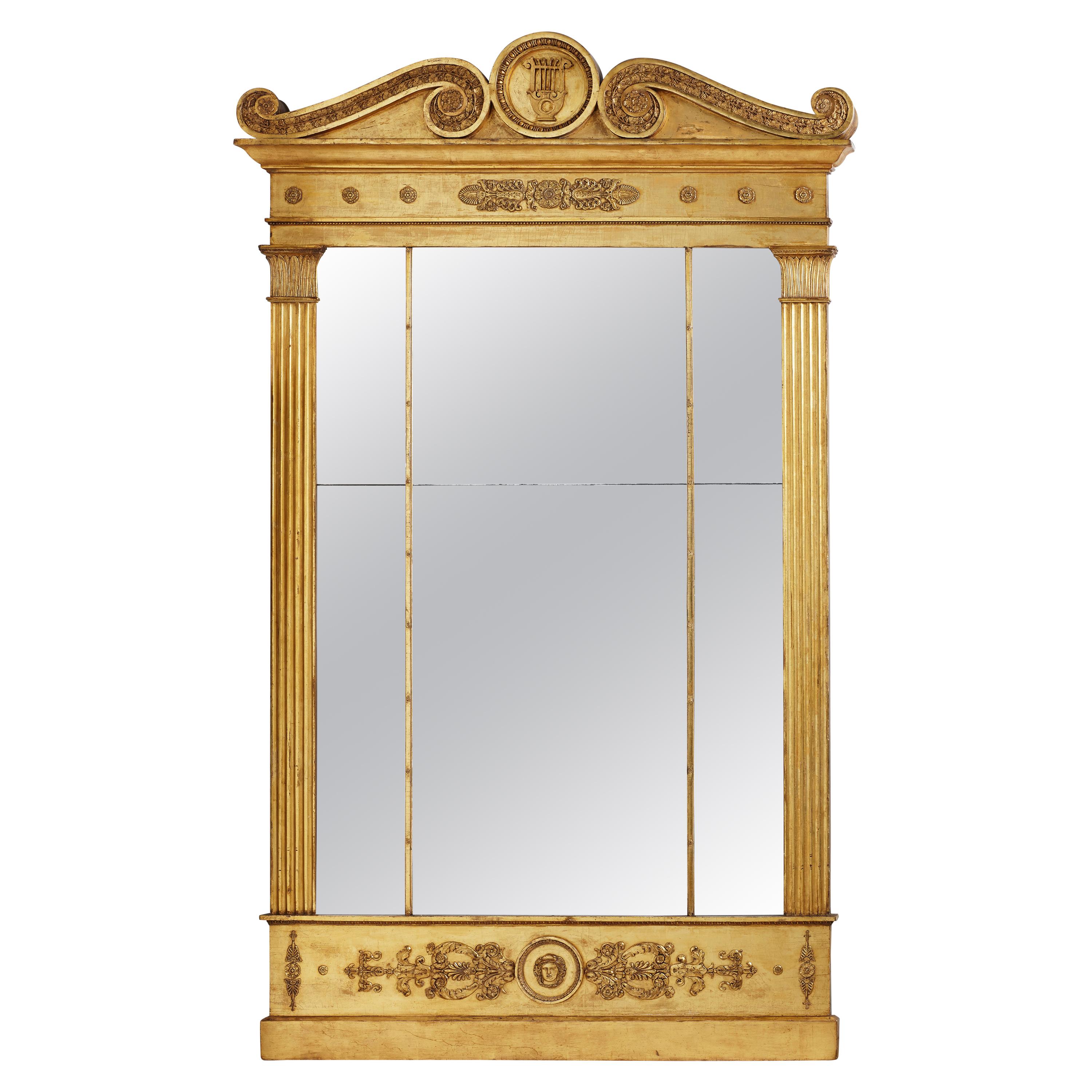 Impressionnant miroir royal Empire allemand du début du 19ème siècle en vente