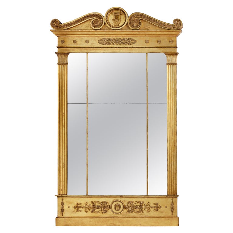 Impressionnant miroir royal Empire allemand du début du 19ème siècle En  vente sur 1stDibs