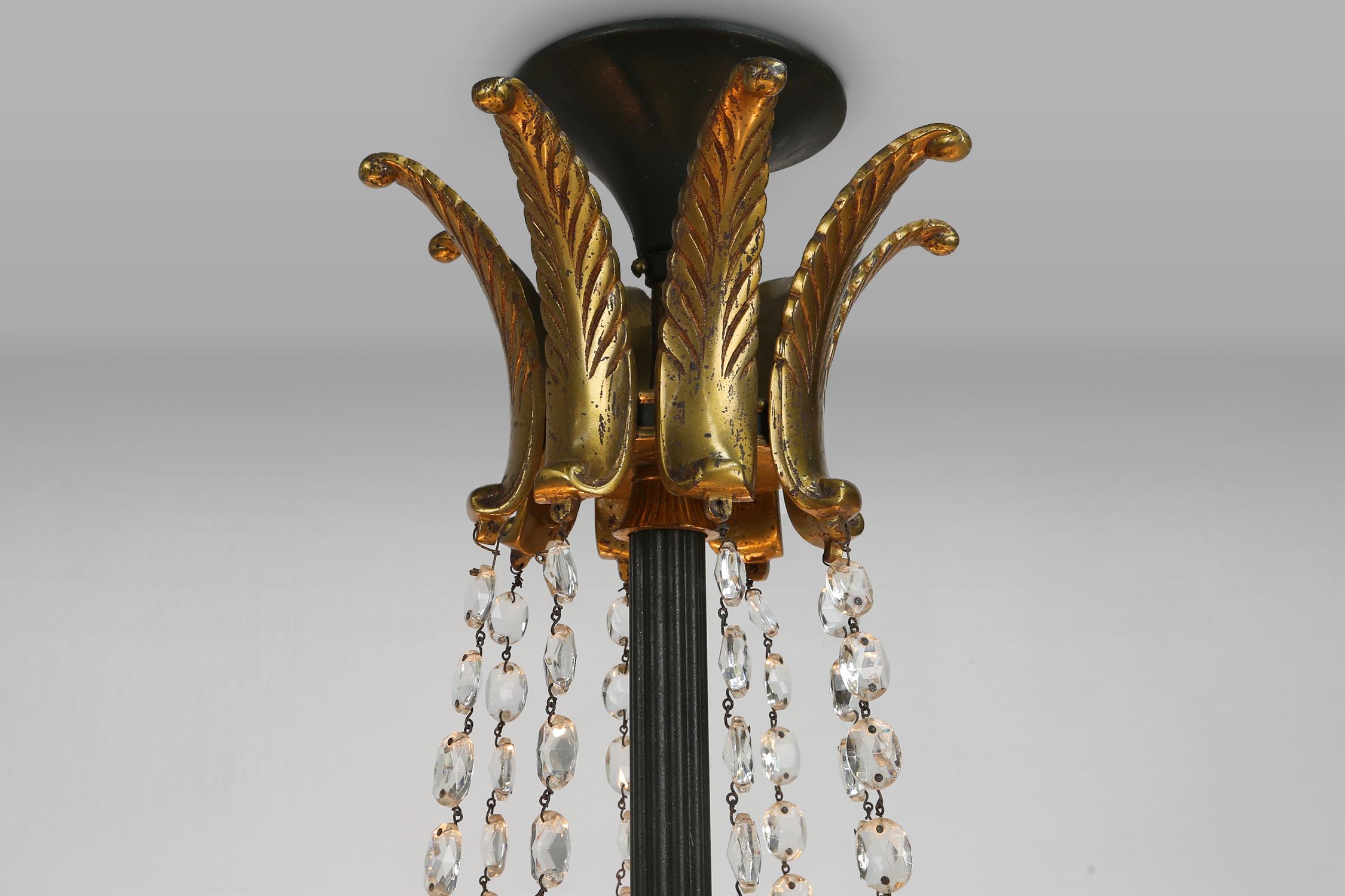 Impressionante set di un grande lampadario Impero in bronzo con luci a parete, 1950 in vendita 4