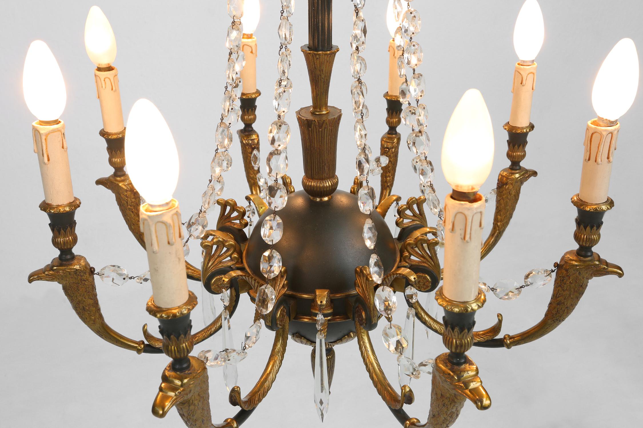 Impressionante set di un grande lampadario Impero in bronzo con luci a parete, 1950 in vendita 5