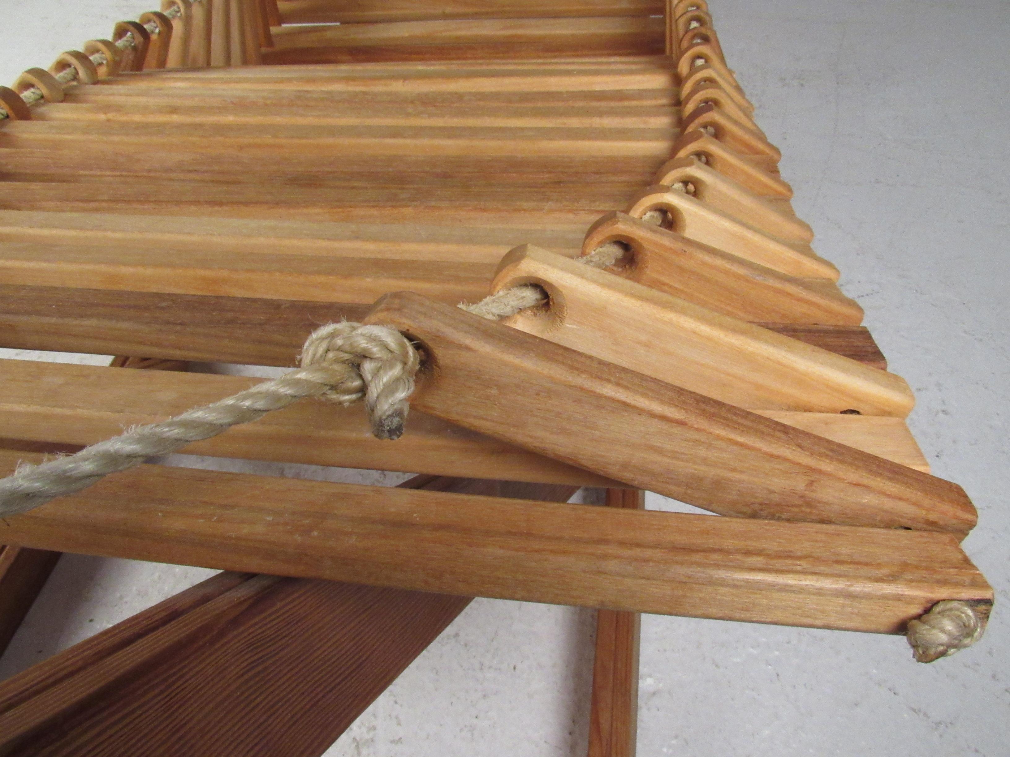 Impressionnant hamac en bois fabriqué en studio 1