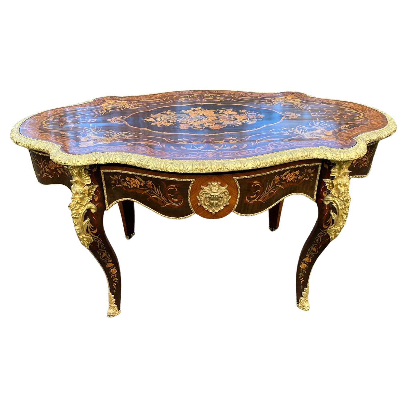 Beeindruckender Tisch aus dem Ersten Kaiserreich Napoleon III. frühes 19. Jahrhundert
