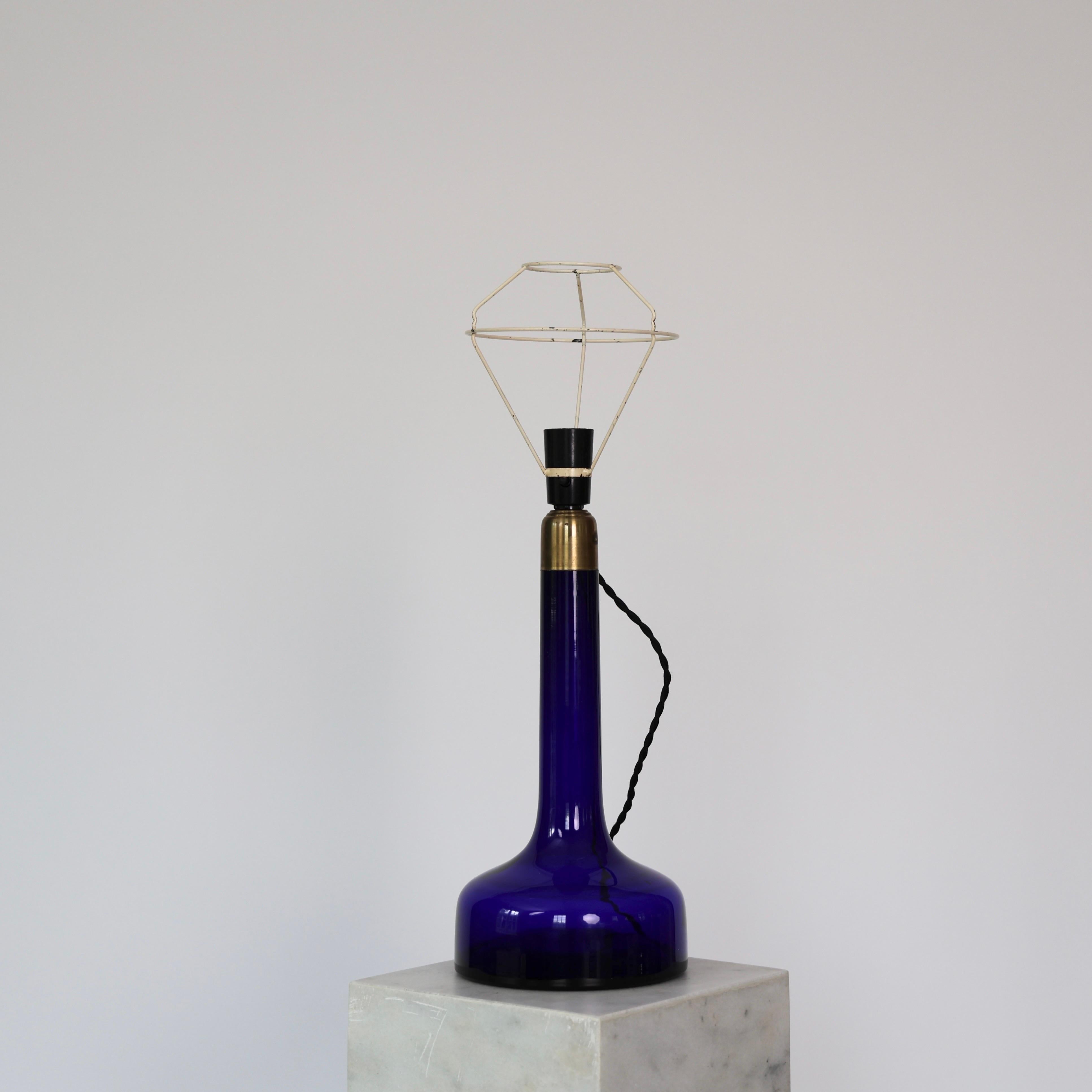 Plastic Impressive Table Lamp by Gunnar Biilman-Petersen for Le Klint, 1950s, Denmark For Sale