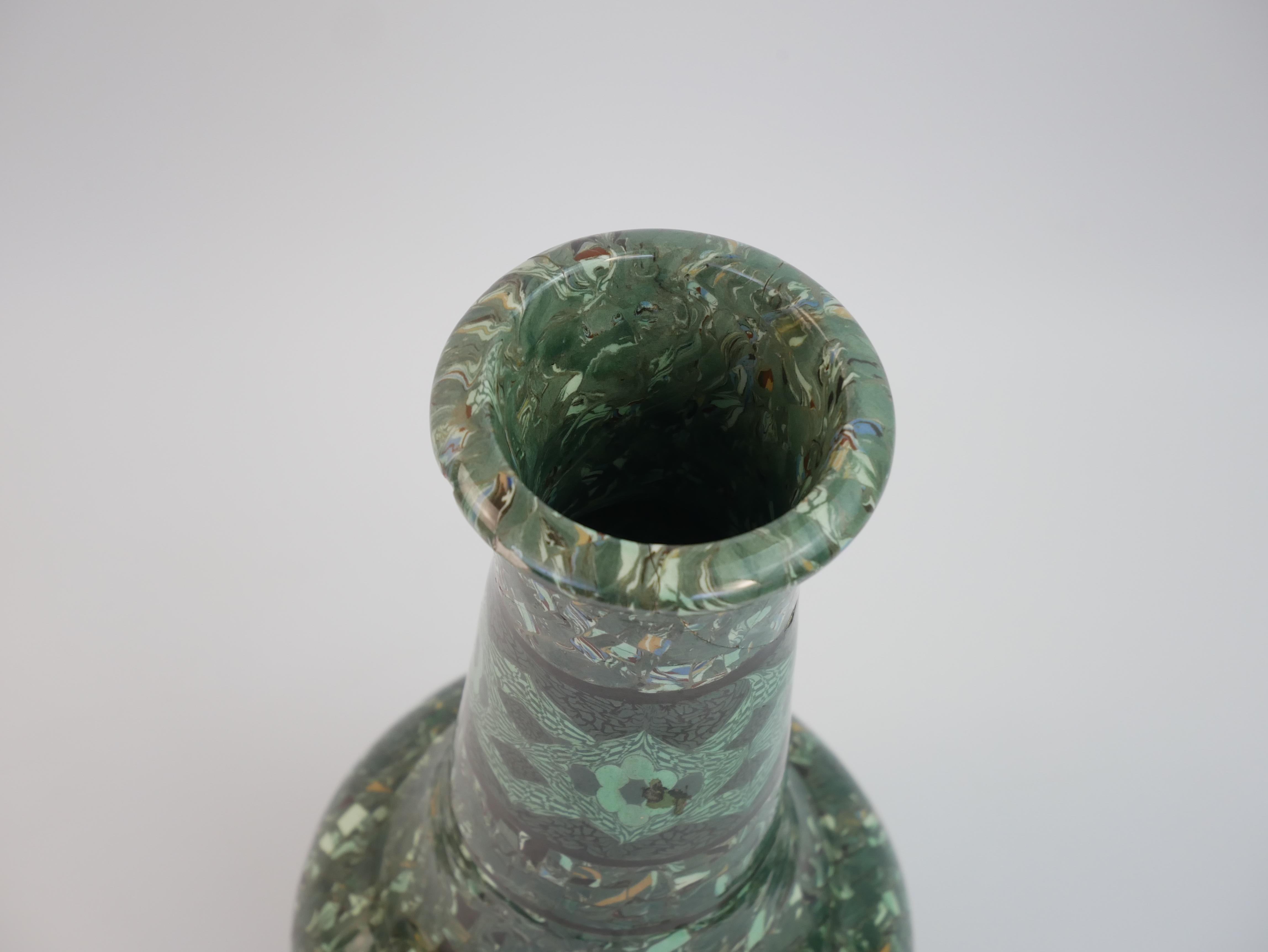 Impressionante ceramica verde 