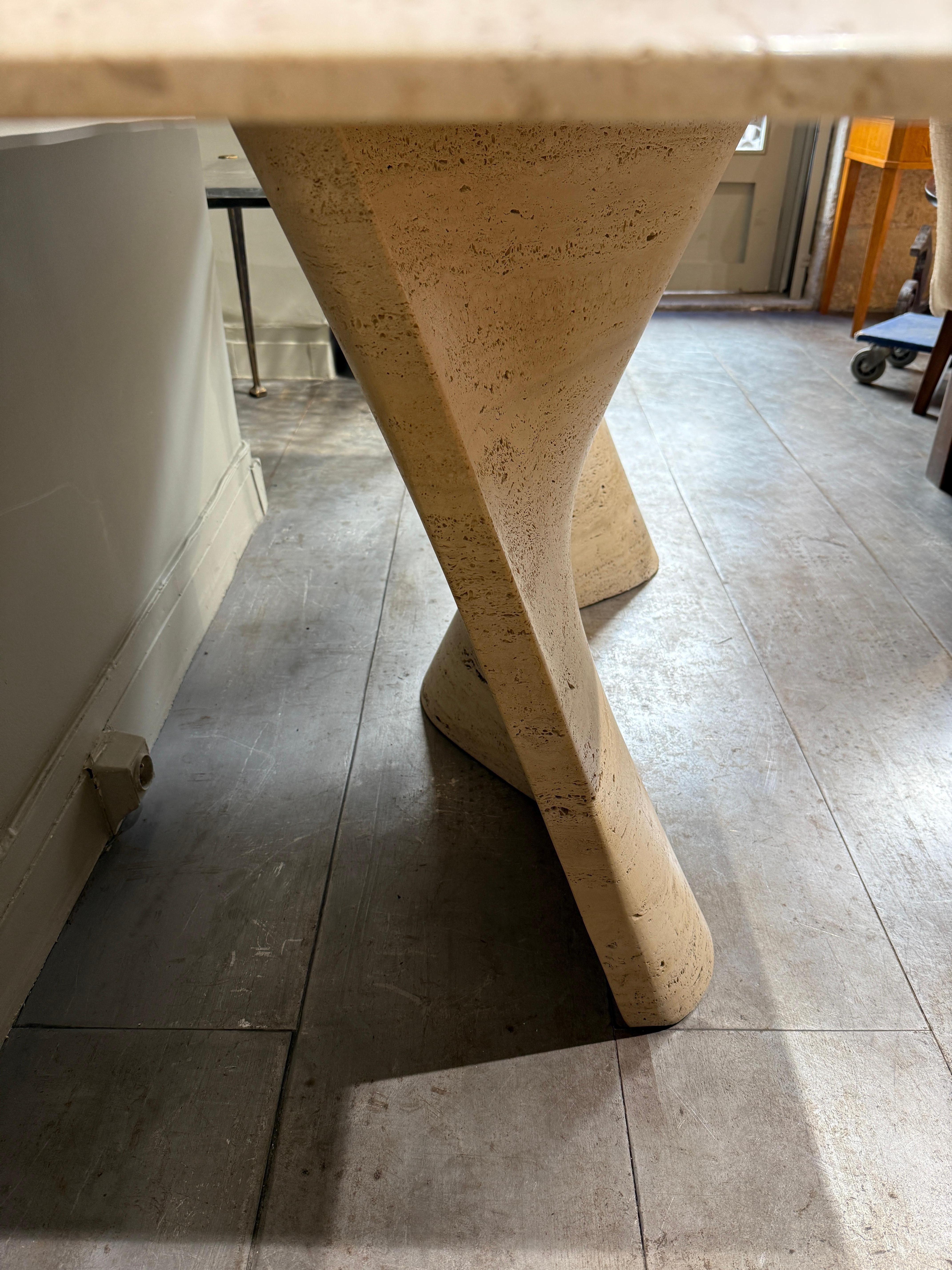 Beautiful shape for this big travertine console or dining table 
Nice vintage condition 