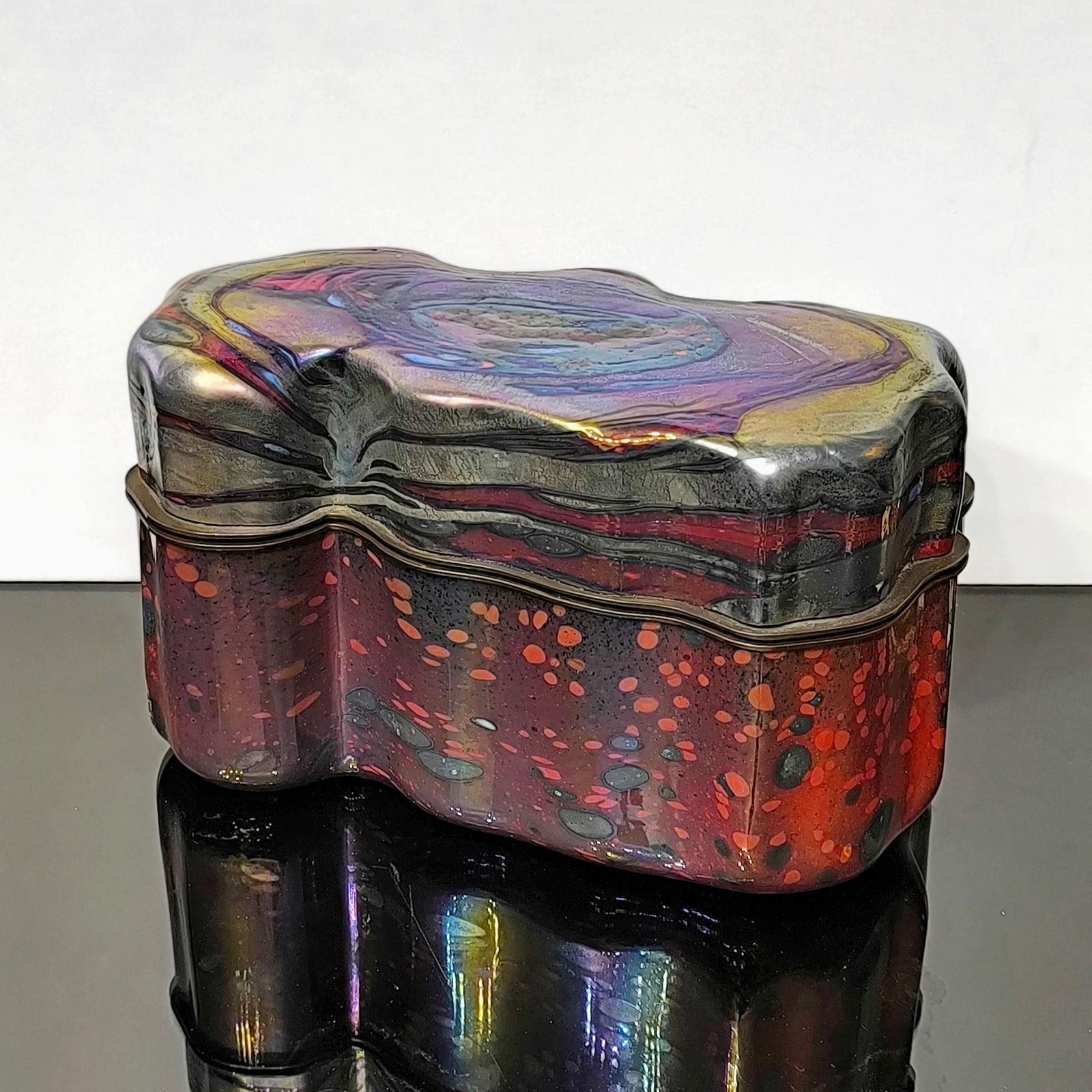 Beeindruckendes Unikat aus Kunstglas und Messing Box mit Deckel von Jack Ink (Österreichisch) im Angebot