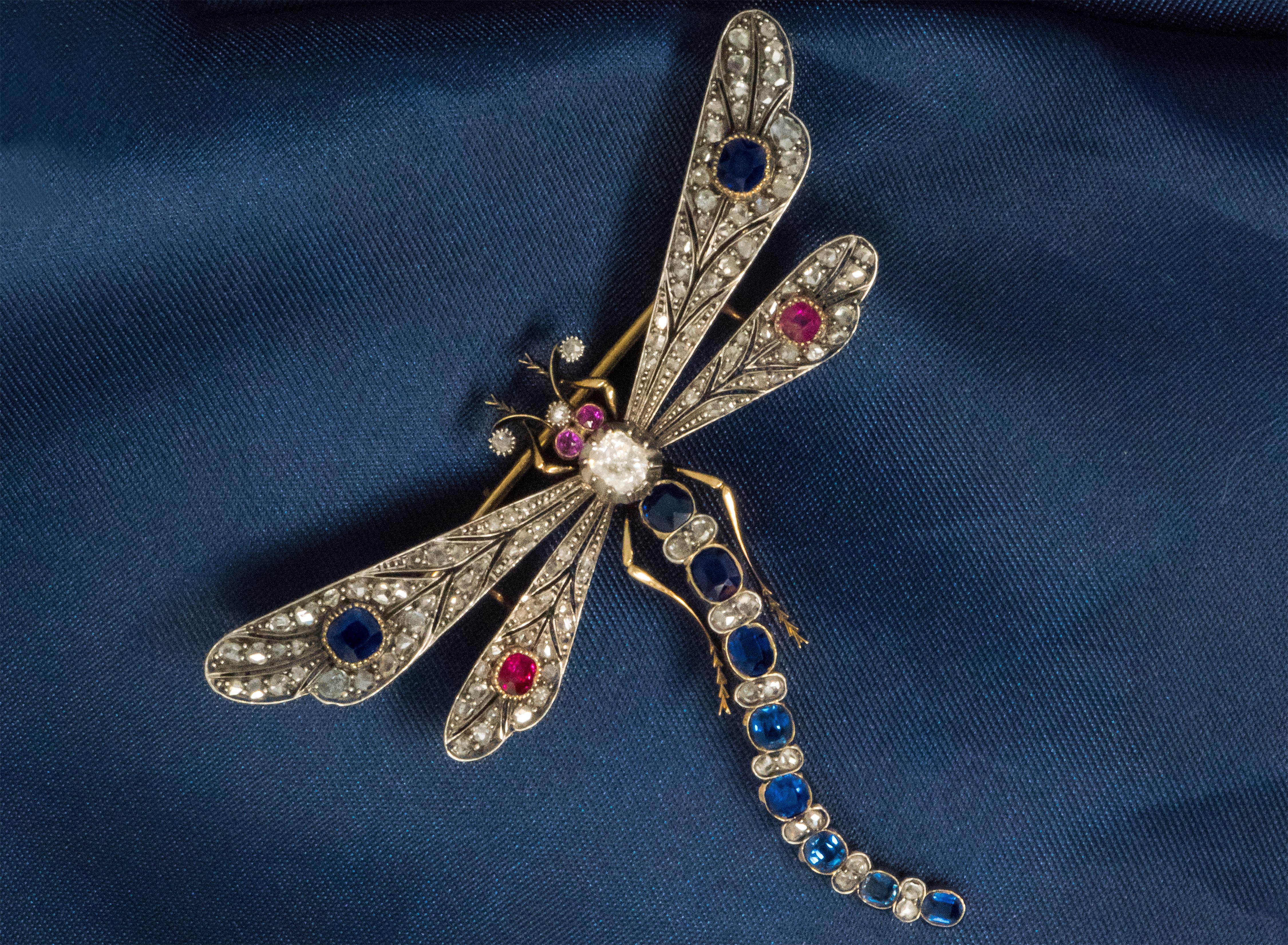 Cushion Cut  Victorian Diamond Ruby Sapphire Gold Dragonfly Brooch or Pendant For Sale