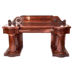 Impressionante tavolo da portata in mogano del periodo W1V